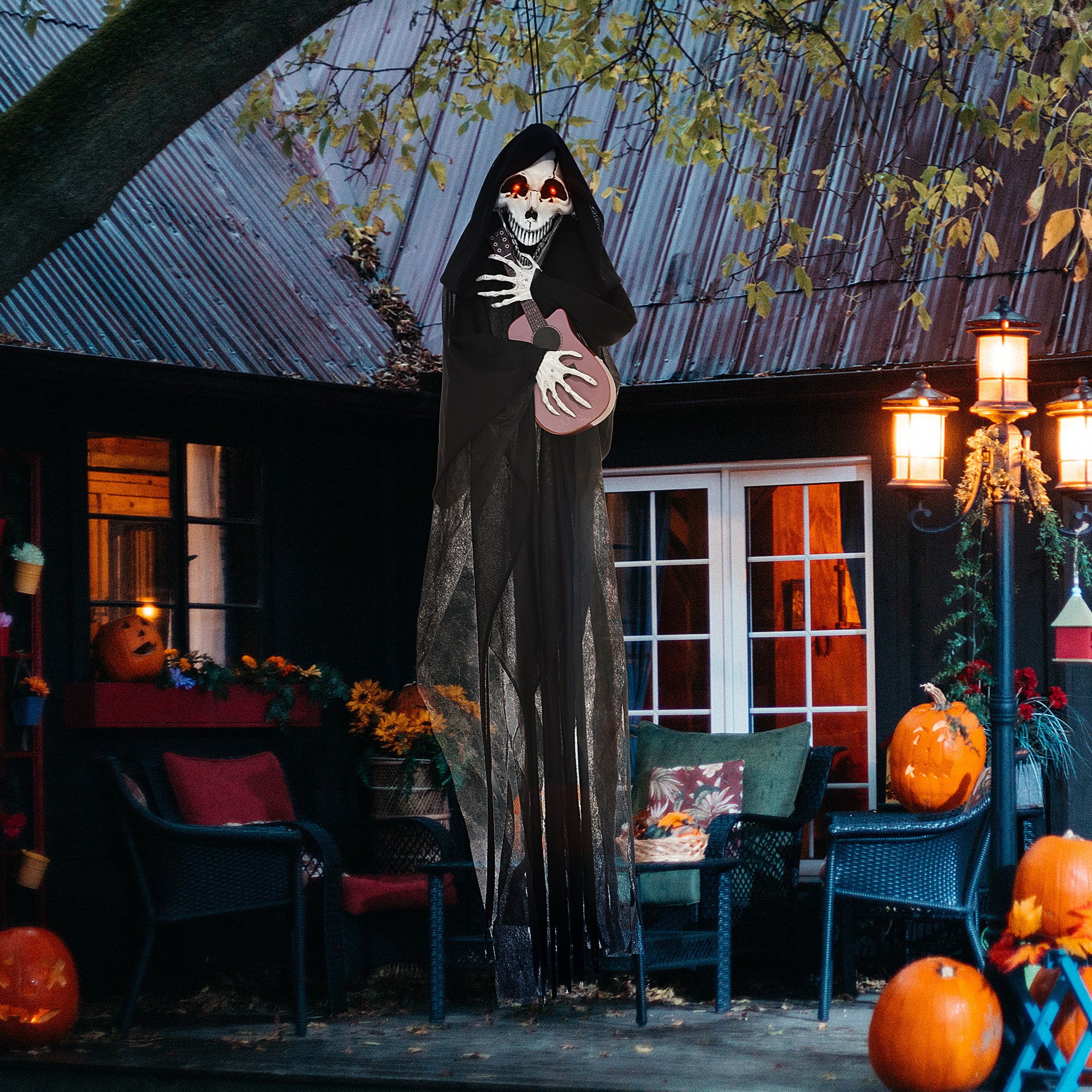 HOMCOM 4.3' Outdoor Halloween Decoration Animatronic Guitar-playing Grim Reaper
