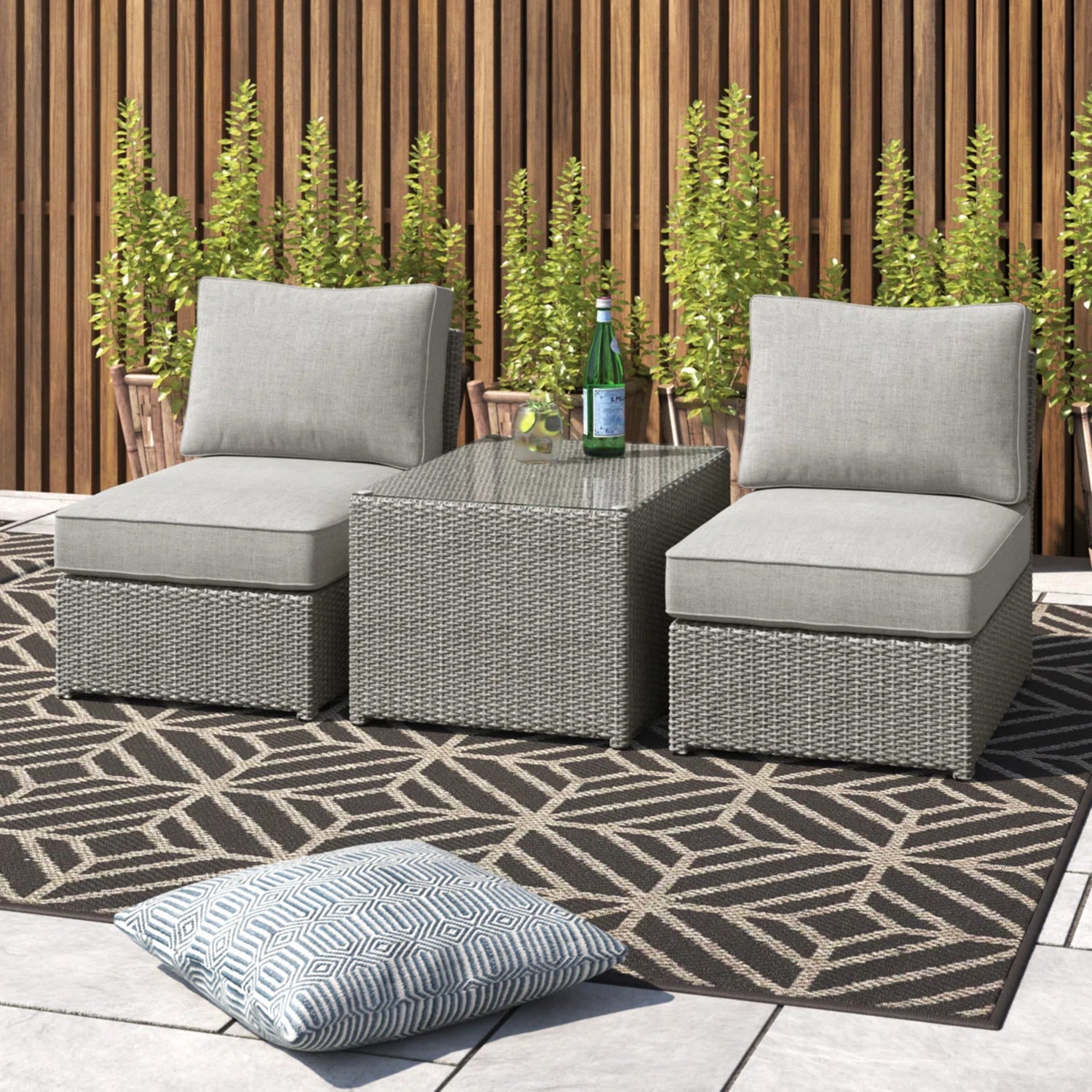 Fully Assembled 2-Piece Wicker Outdoor Seating Set with Cushions