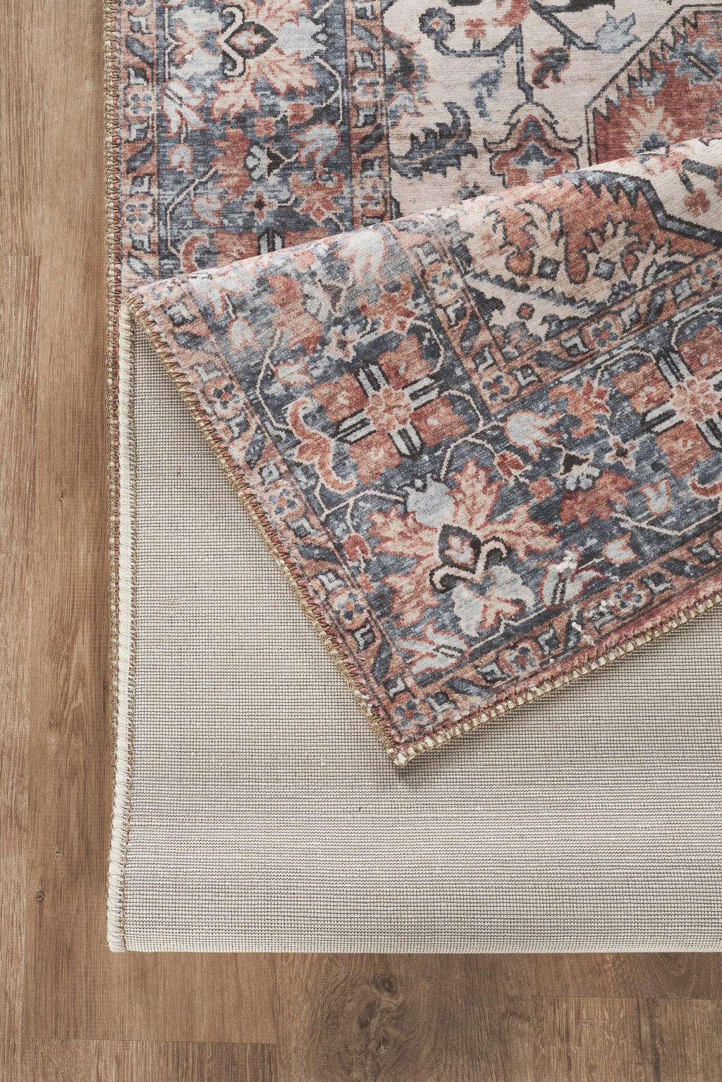 Majestic GC_RYL1009 Rose 2 ft. x 3 ft. Area Rug