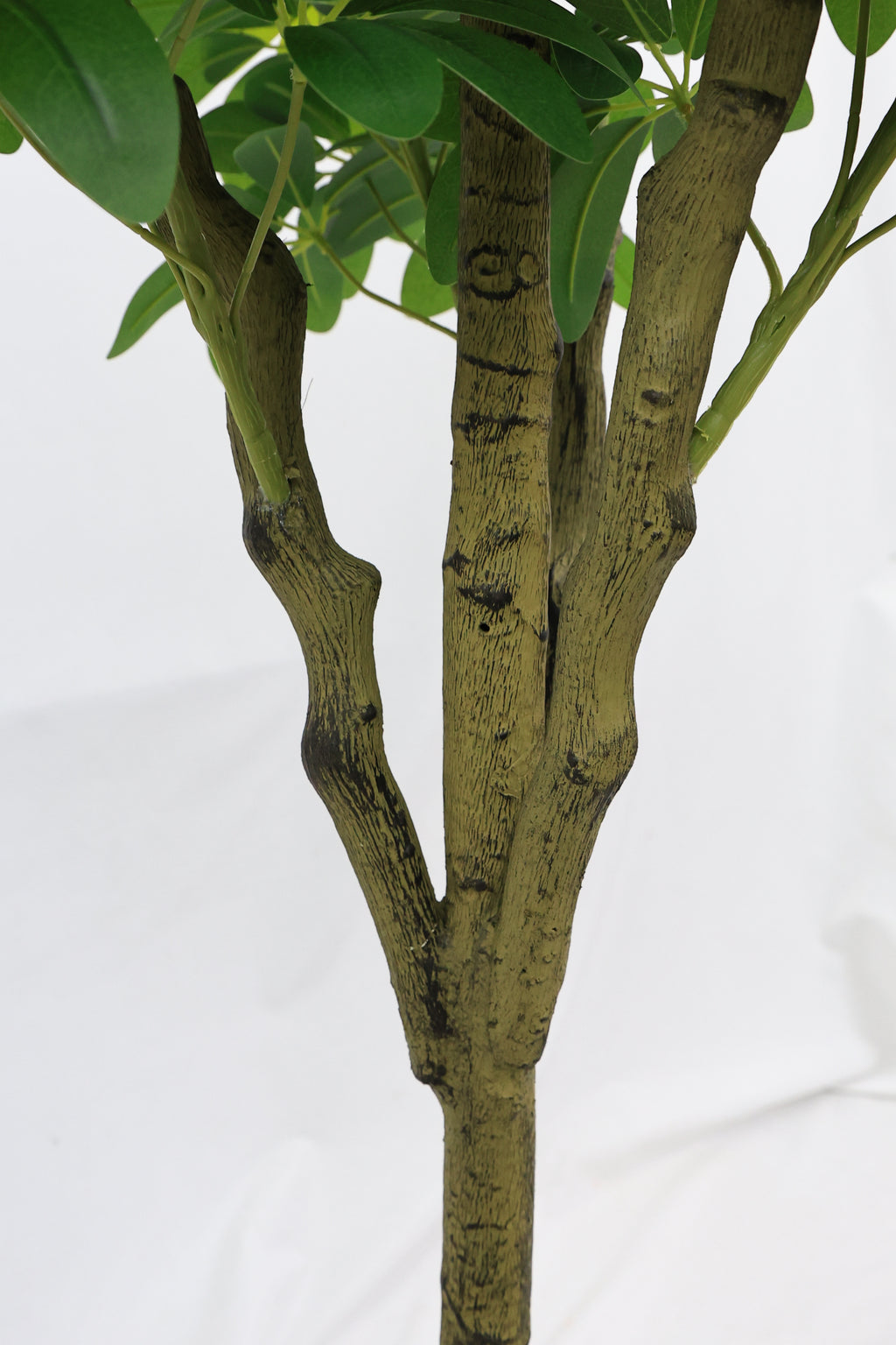 5.2FT Artificial Tree - Realistic Faux Plant