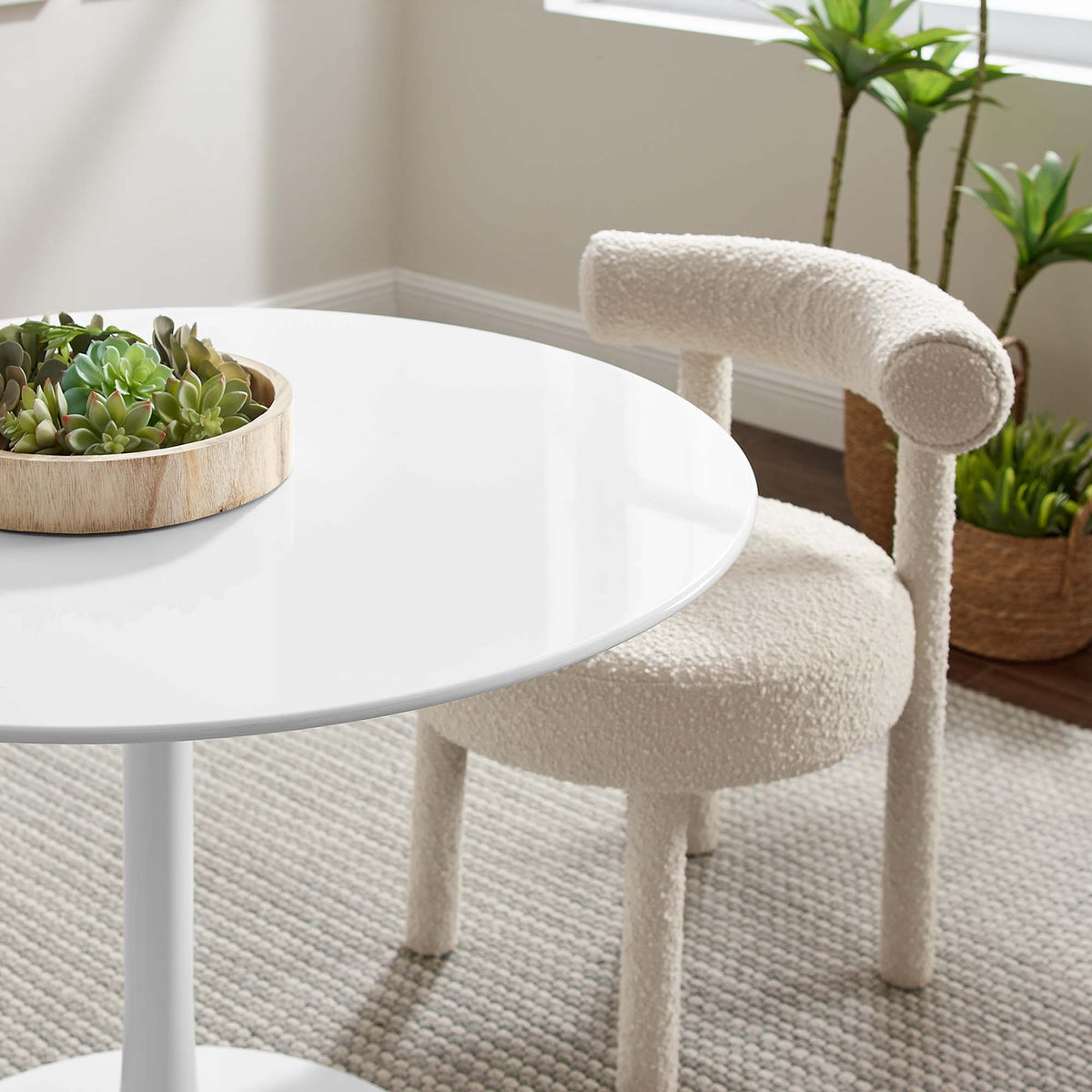 Lippa Round Wood Dining Table by Modway