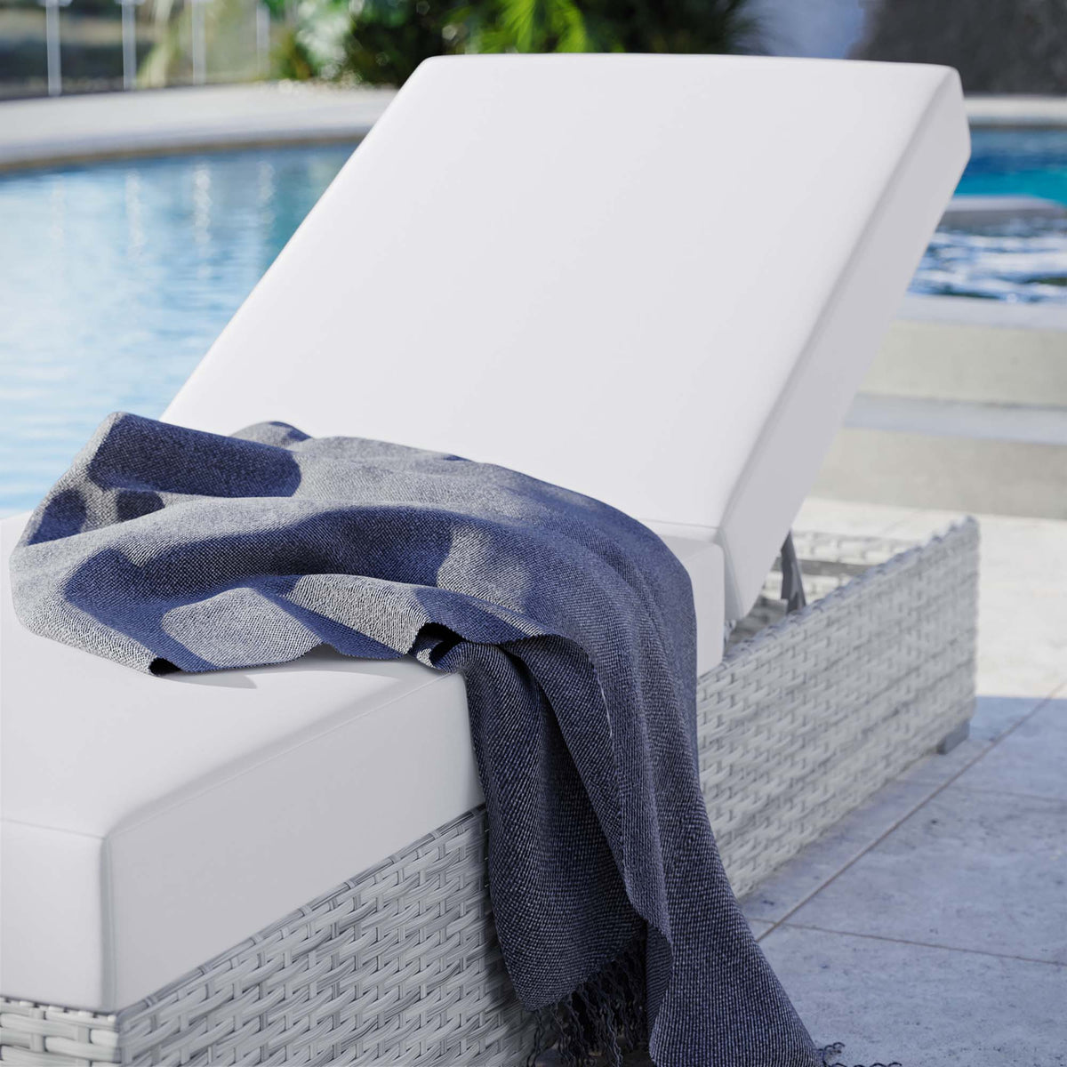 Convene Outdoor Patio Chaise by Modway