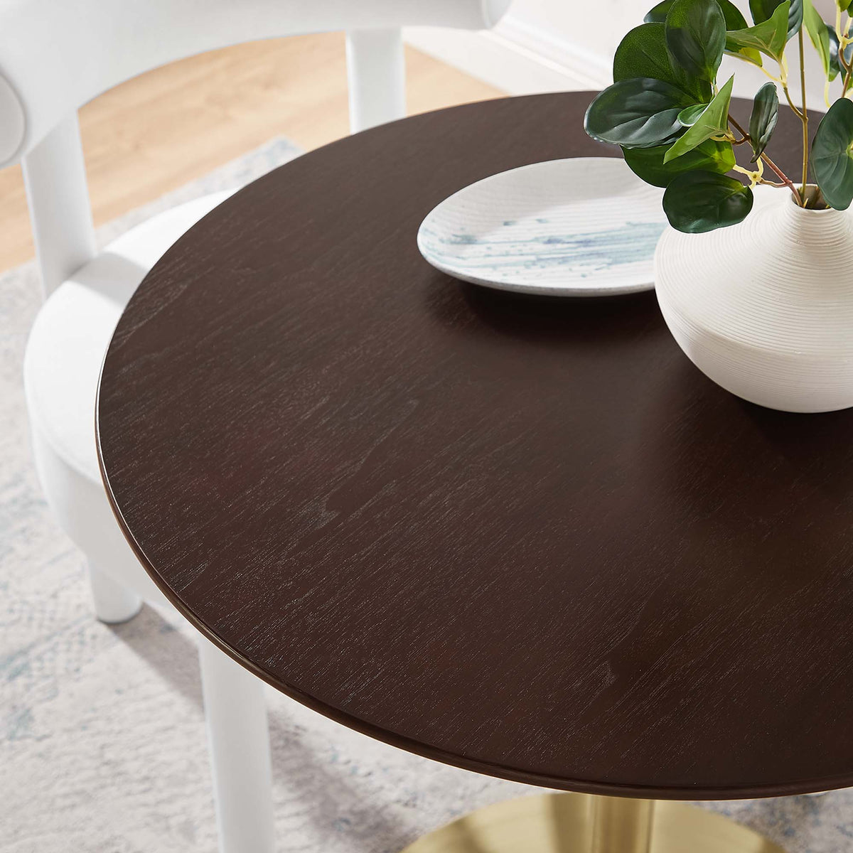 Lippa Round Wood Dining Table by Modway