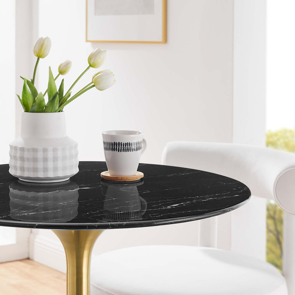 Lippa Round Faux Marble Dining Table by Modway