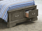 Elegant Traditional Twin Storage Bed