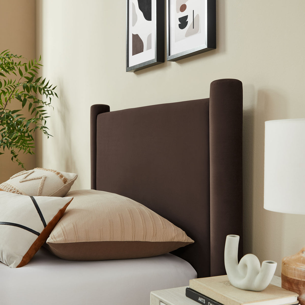 Rael Rounded Post Performance Velvet Twin Platform Bed by Modway