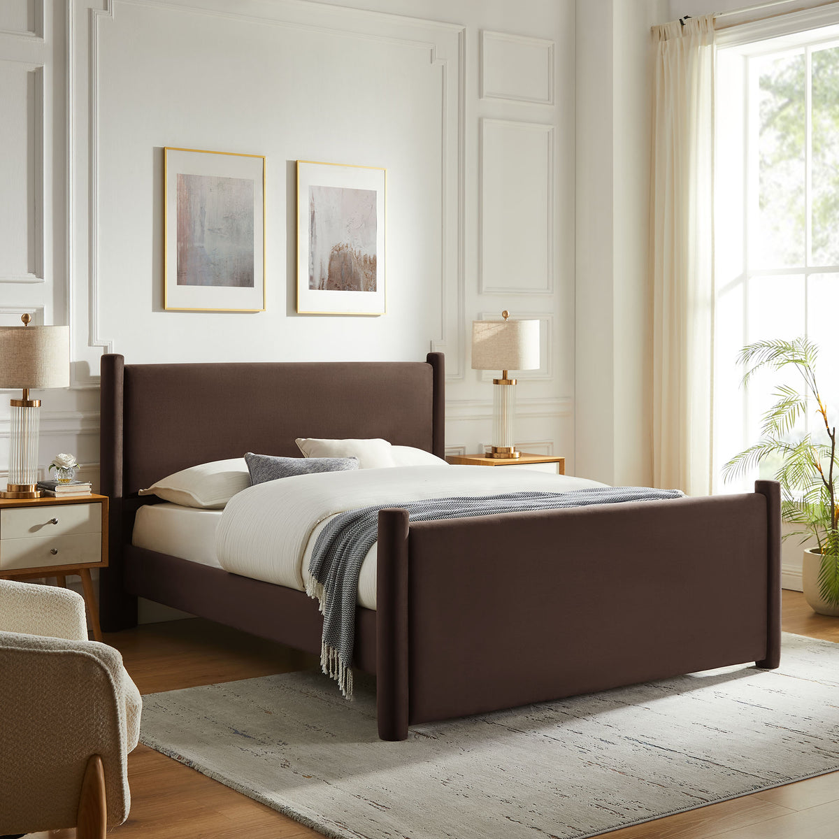 Rael Rounded Post Performance Velvet King Platform Bed by Modway