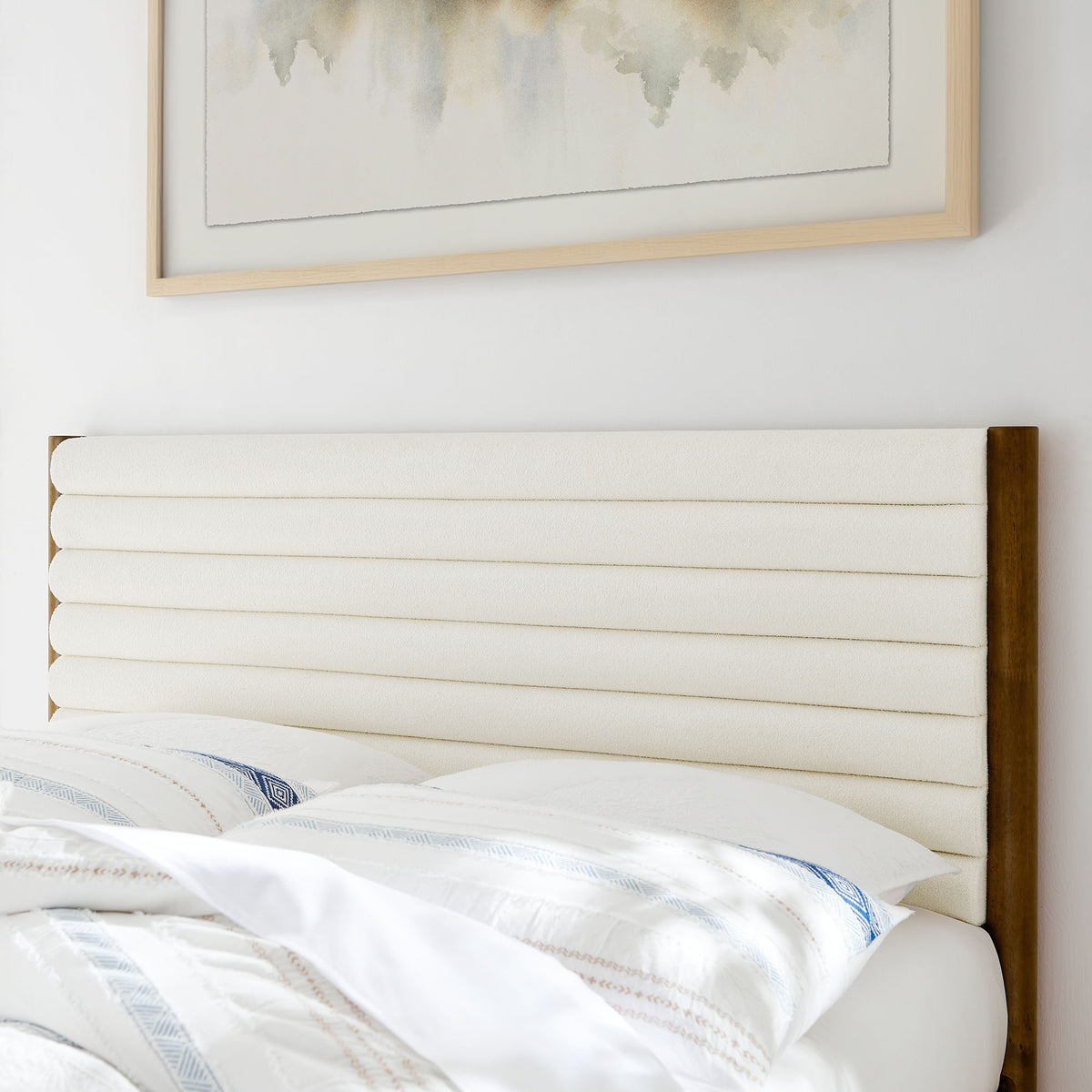 Olea Channel Tufted Boucle Solid Wood Full Platform Bed by Modway