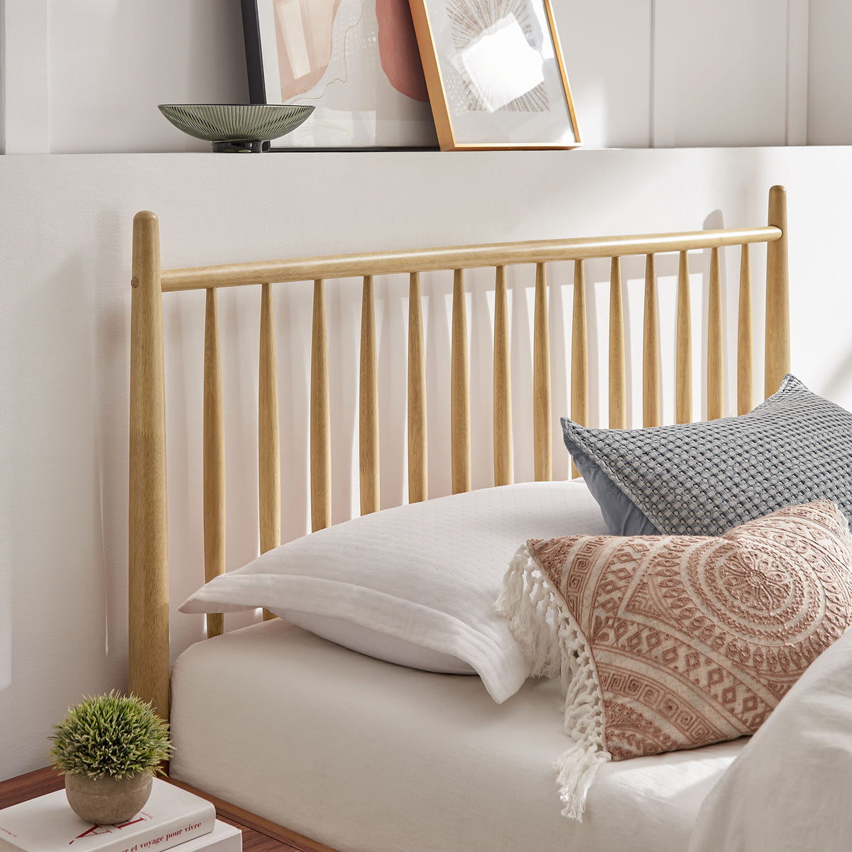 Zane Full Size Spindle Bed Frame by Modway