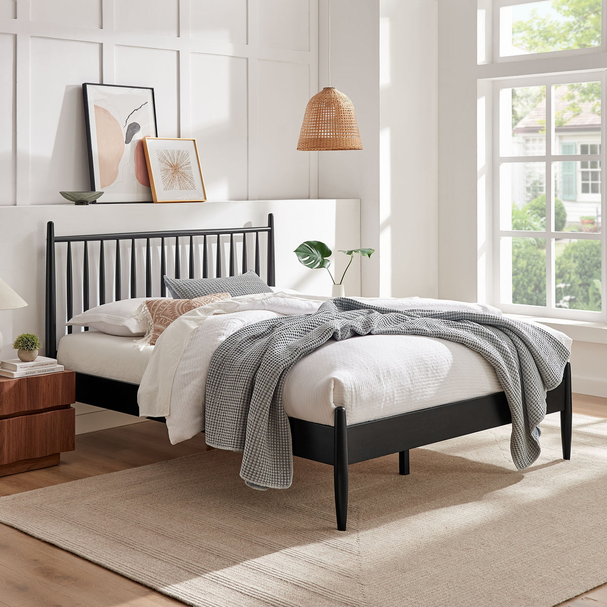 Zane Queen Size Spindle Bed by Modway