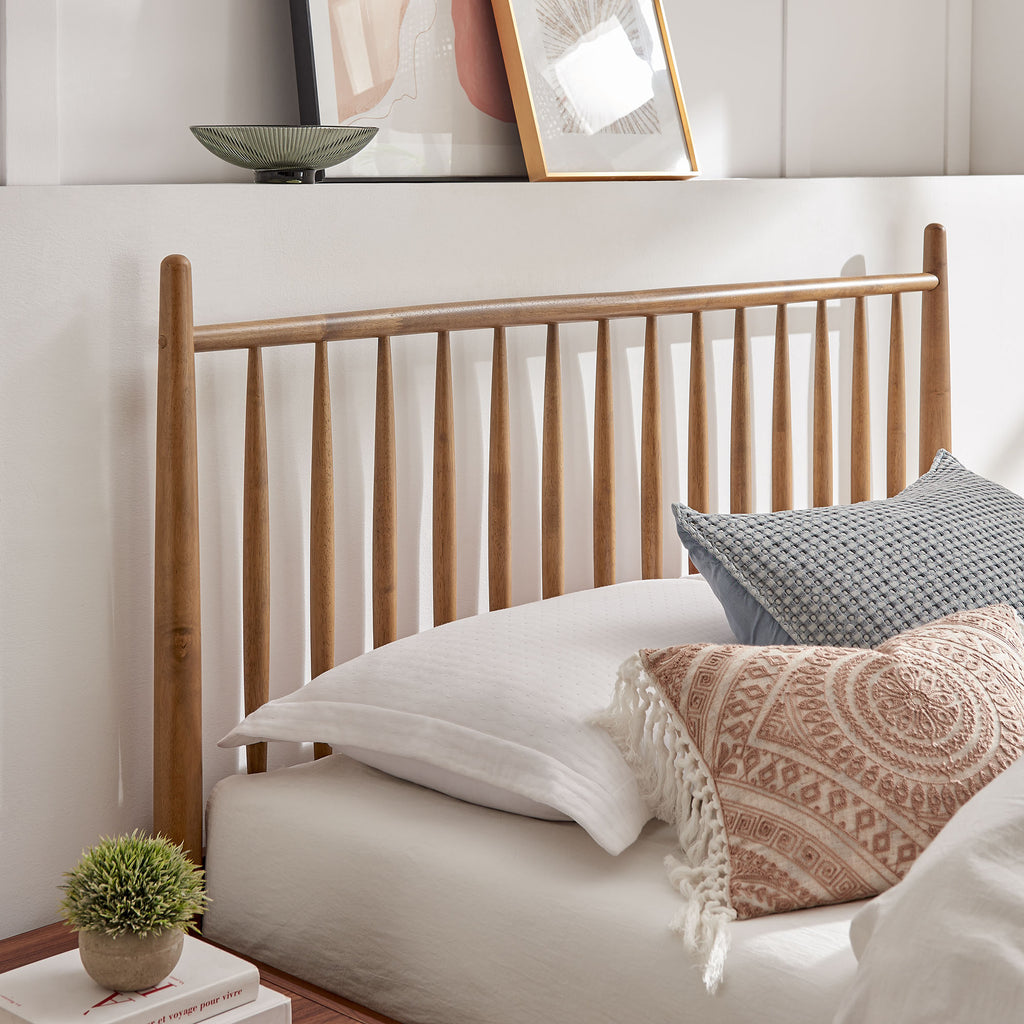 Zane Queen Size Spindle Bed by Modway