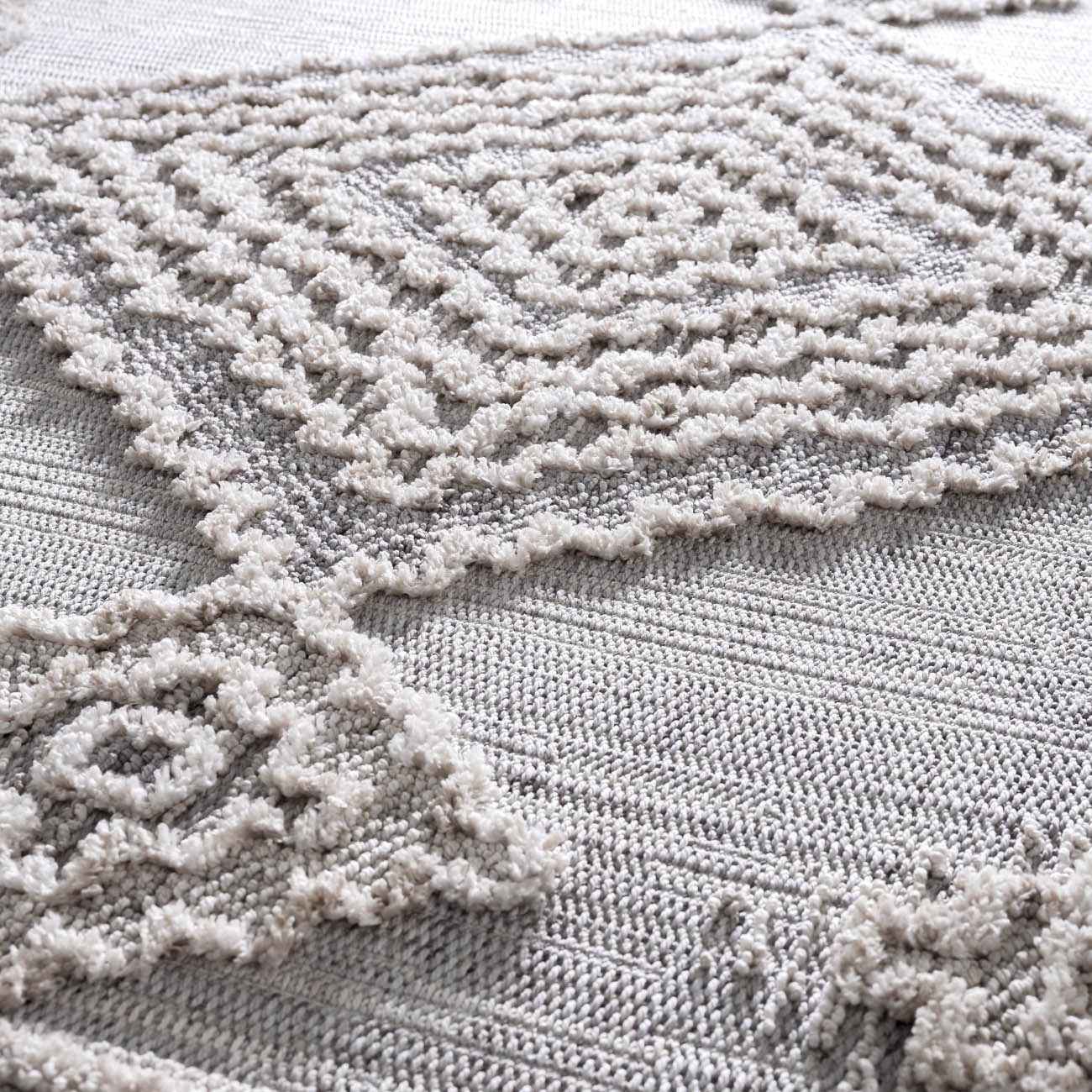 Ampusungan Area Rug
