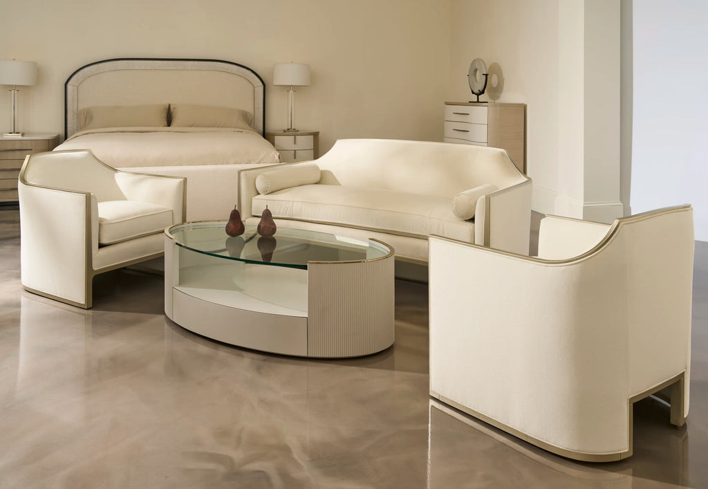 Love Oval Cocktail Table