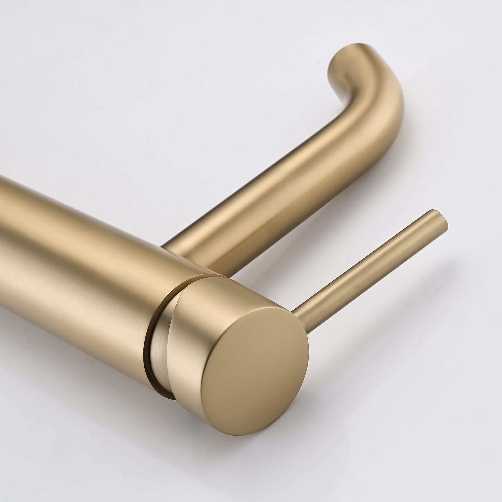 Modern Single Hole Bathroom Sink Faucet
