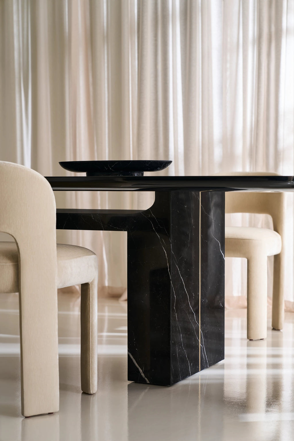 Overlap Side Dining Chair