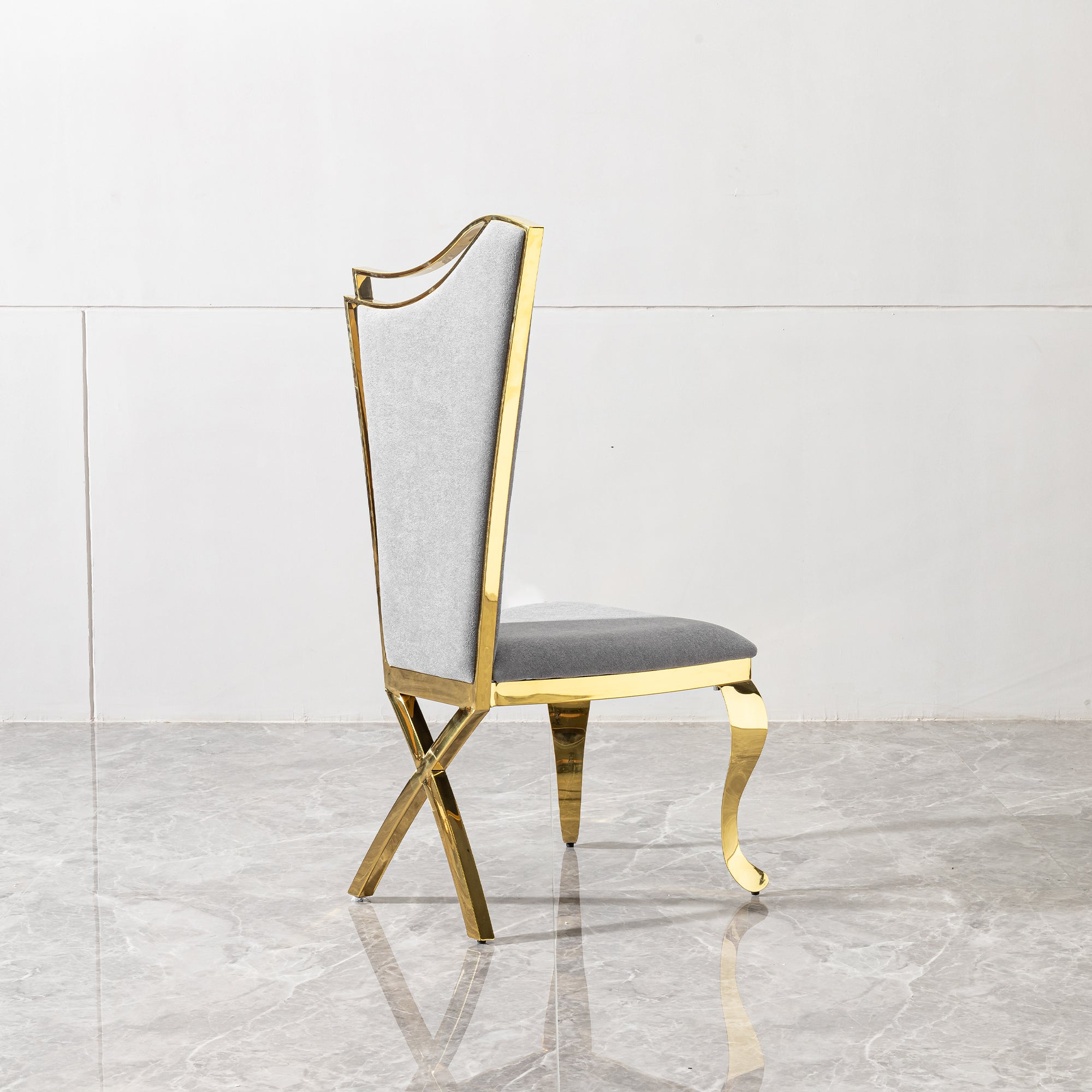 Gorgeous Streamlined High Back