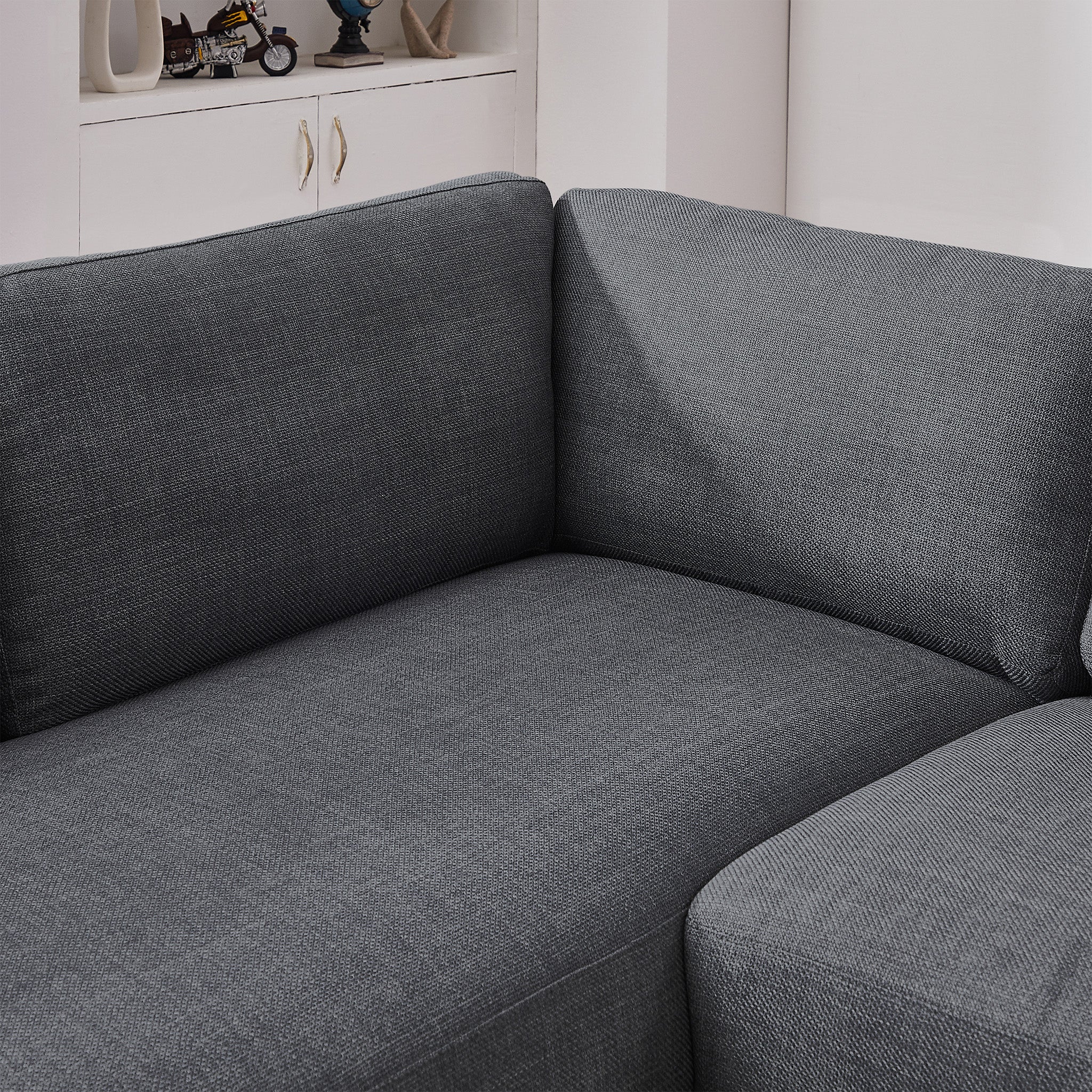 Glander Pillow Back Linen Sectional