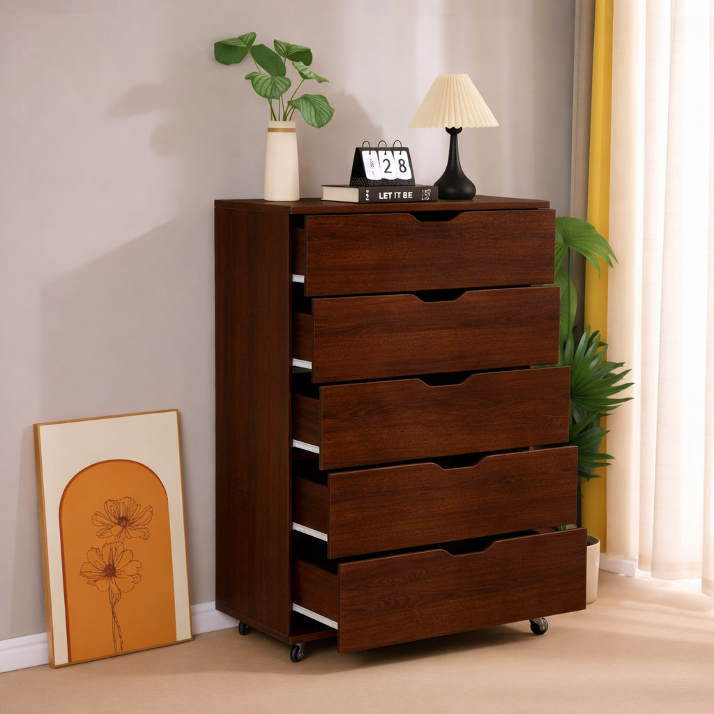 5 Drawer Dresser on Wheels