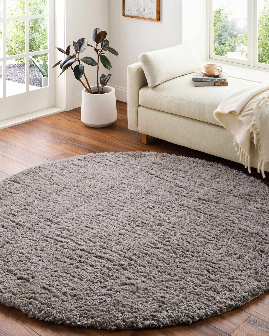 Siari Solid Medium Gray Shag Rug