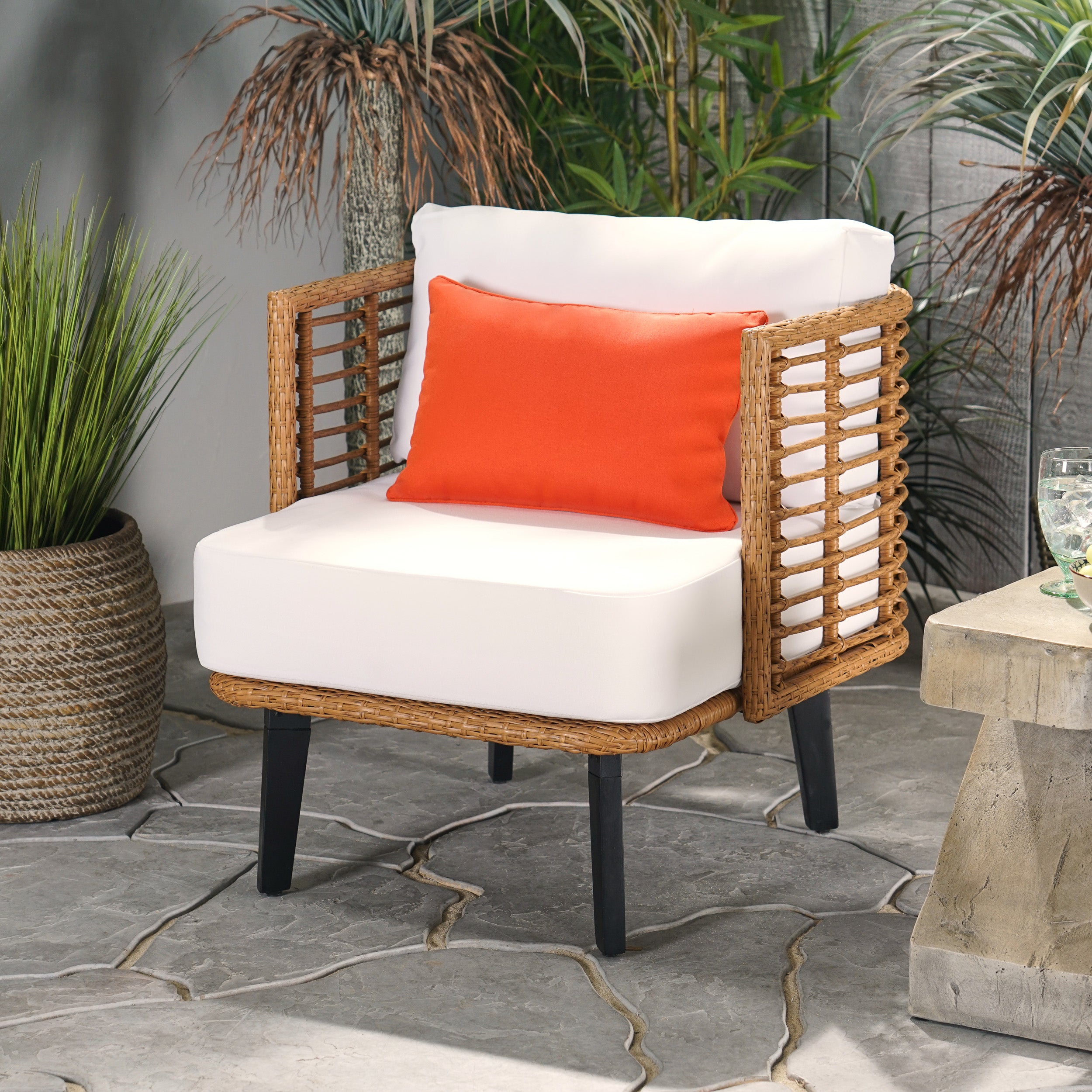 NIC Club Chair