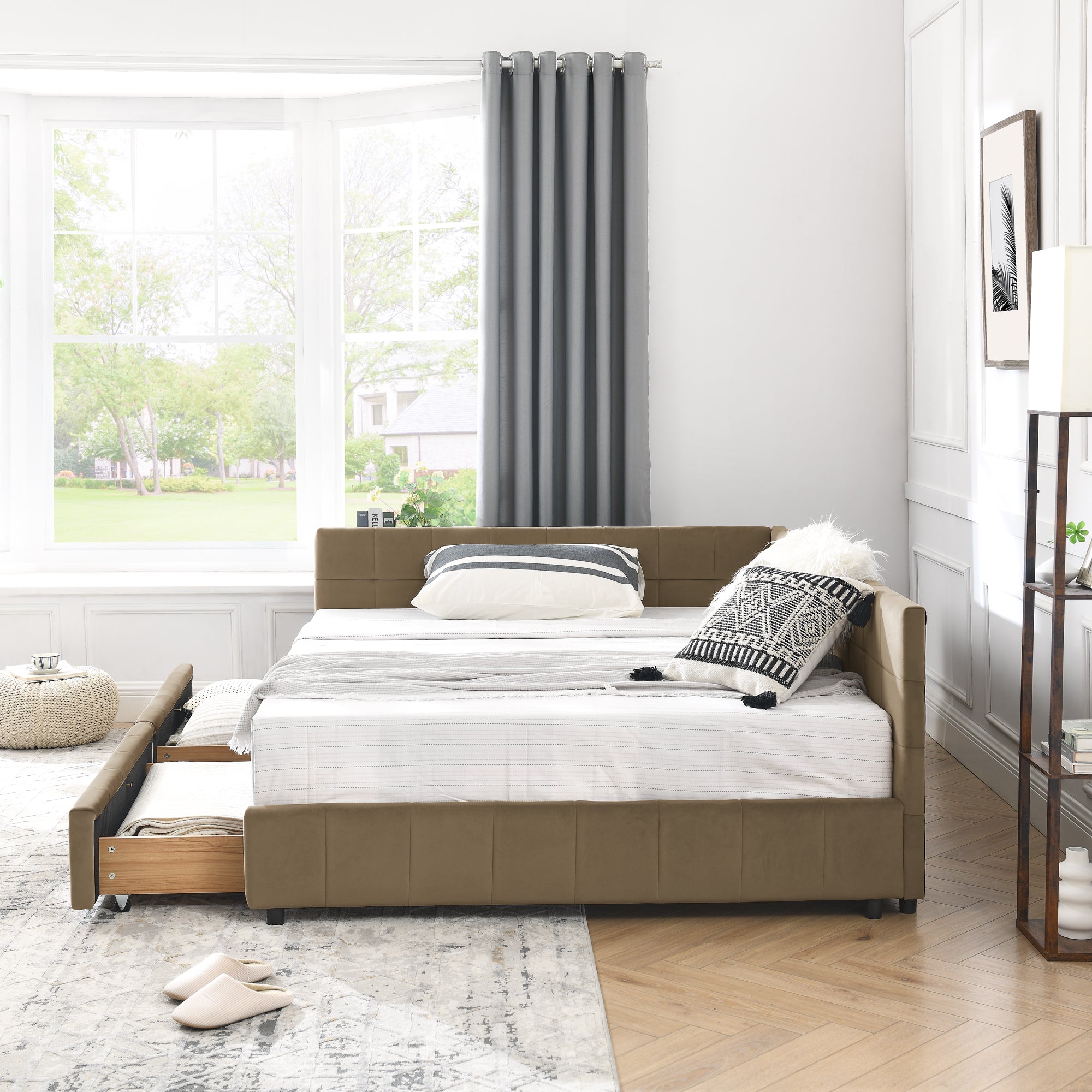 Full Size Storage Upholstered Tufted Bed Frame