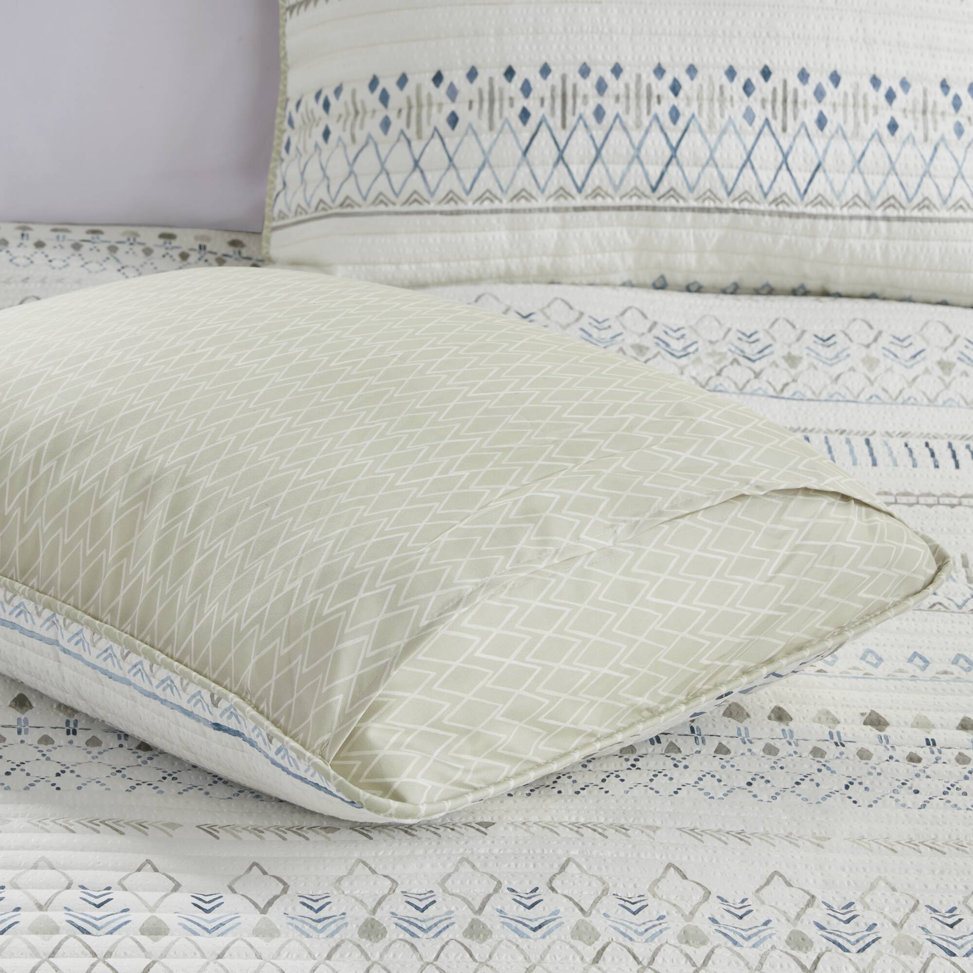 3 Piece Printed Microfiber Seersucker Quilt Set Taupe/Blue Full/Queen