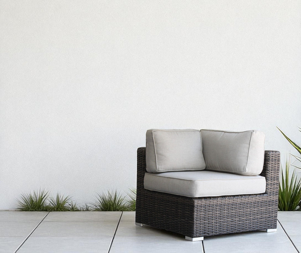 Minnesota Wicker Sectional Corner