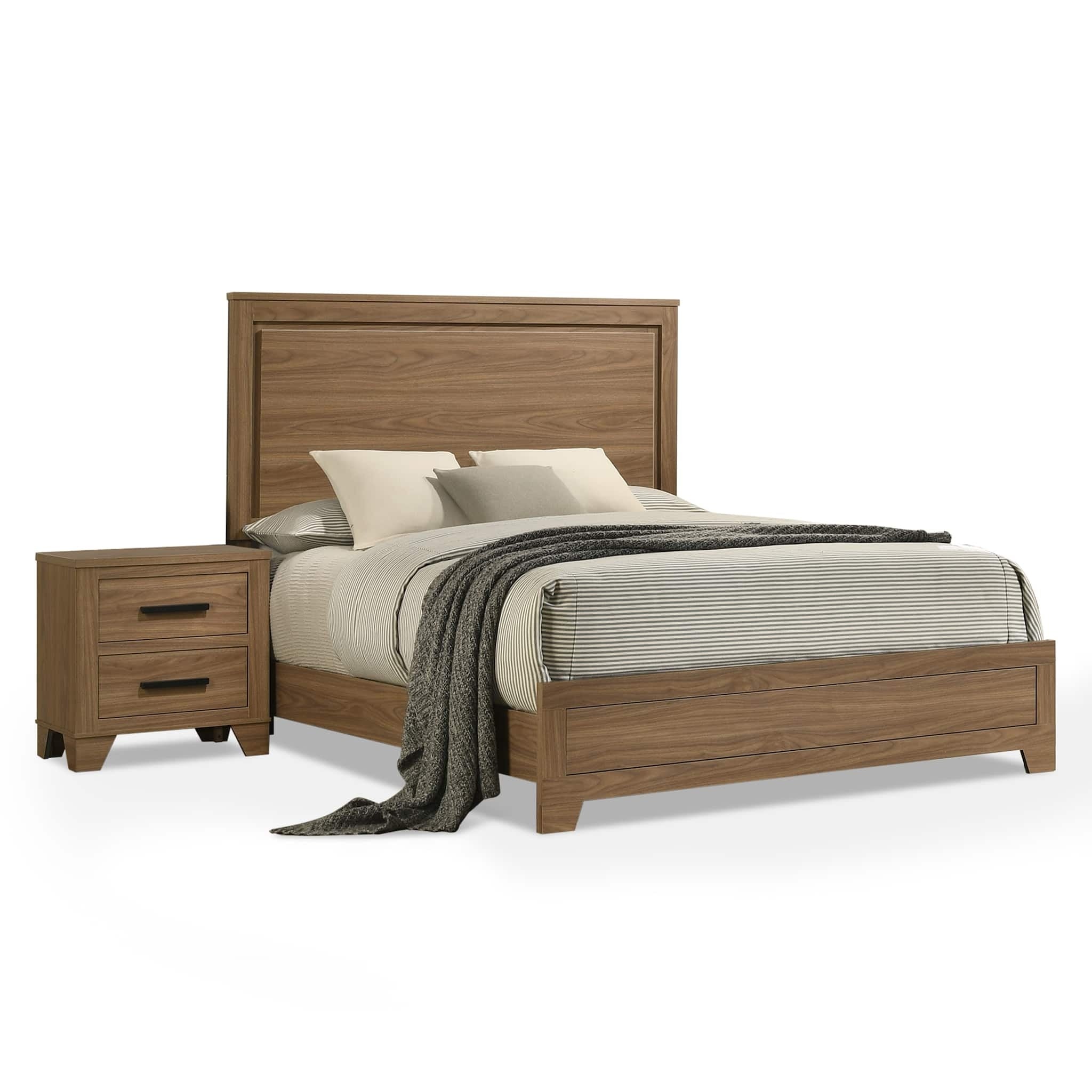 Walnut / Chestnut 3pc Queen Size Bedroom Set with Nightstands