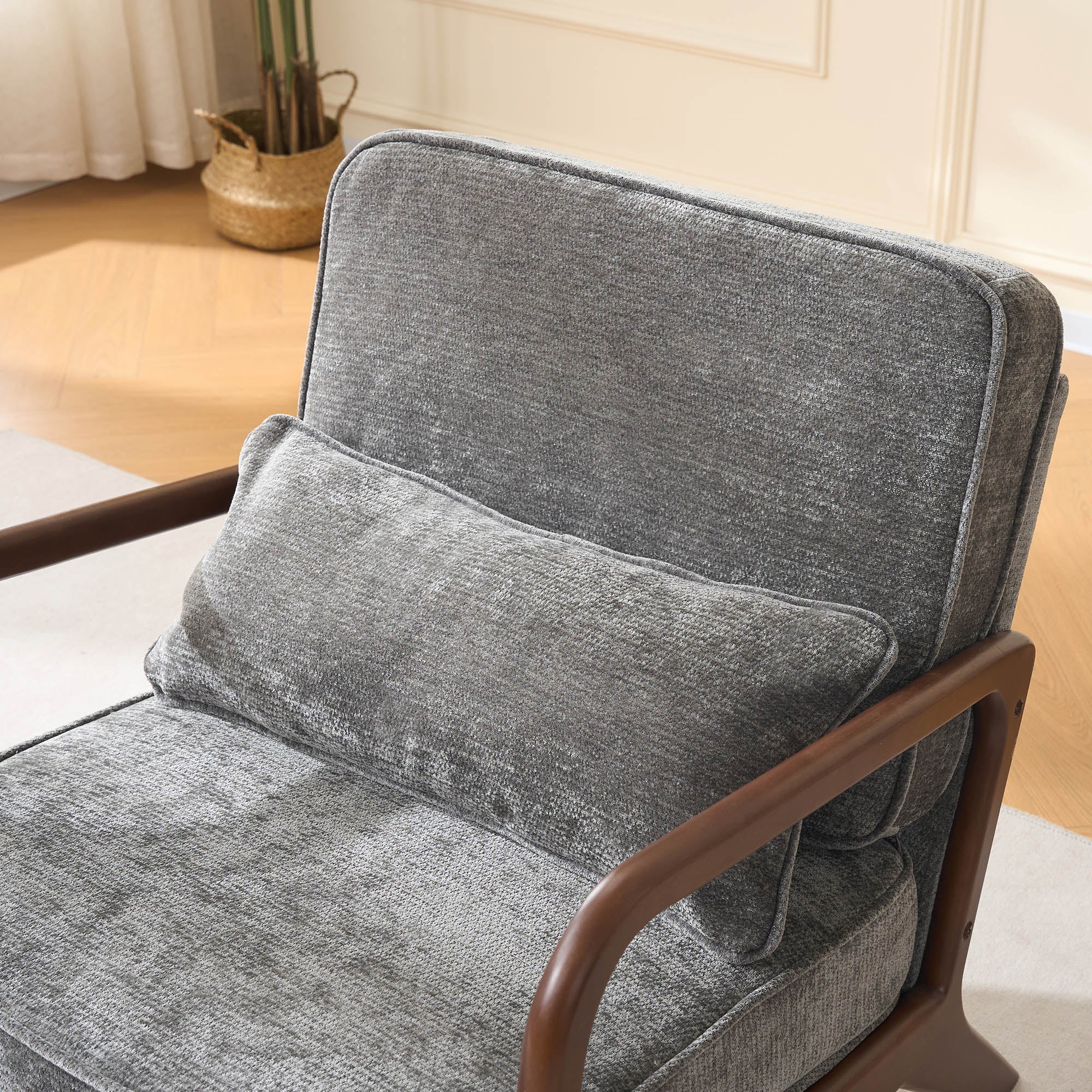 Mid-Century Modern Lounge Chair