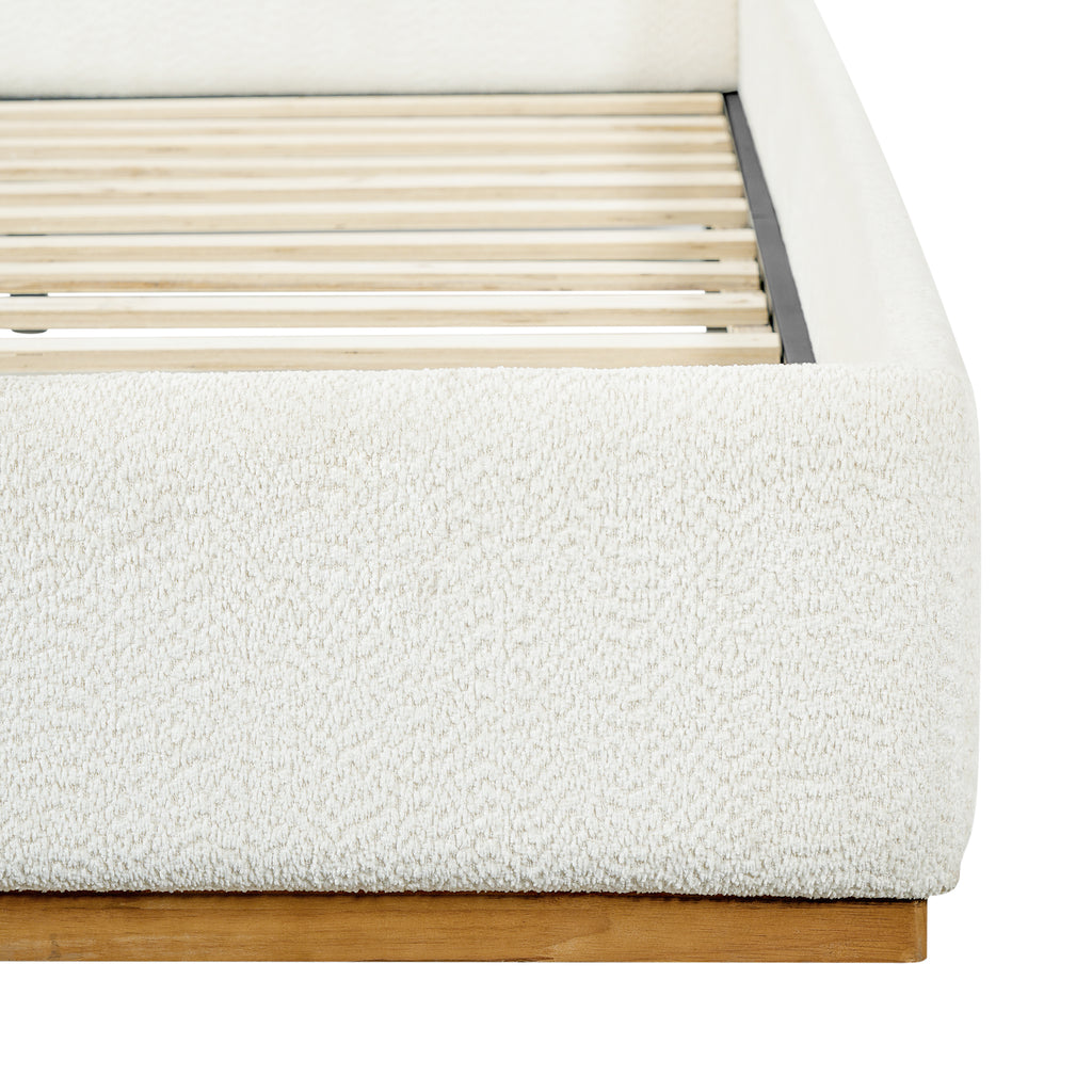 Luxury Upholstered Bed With Wings