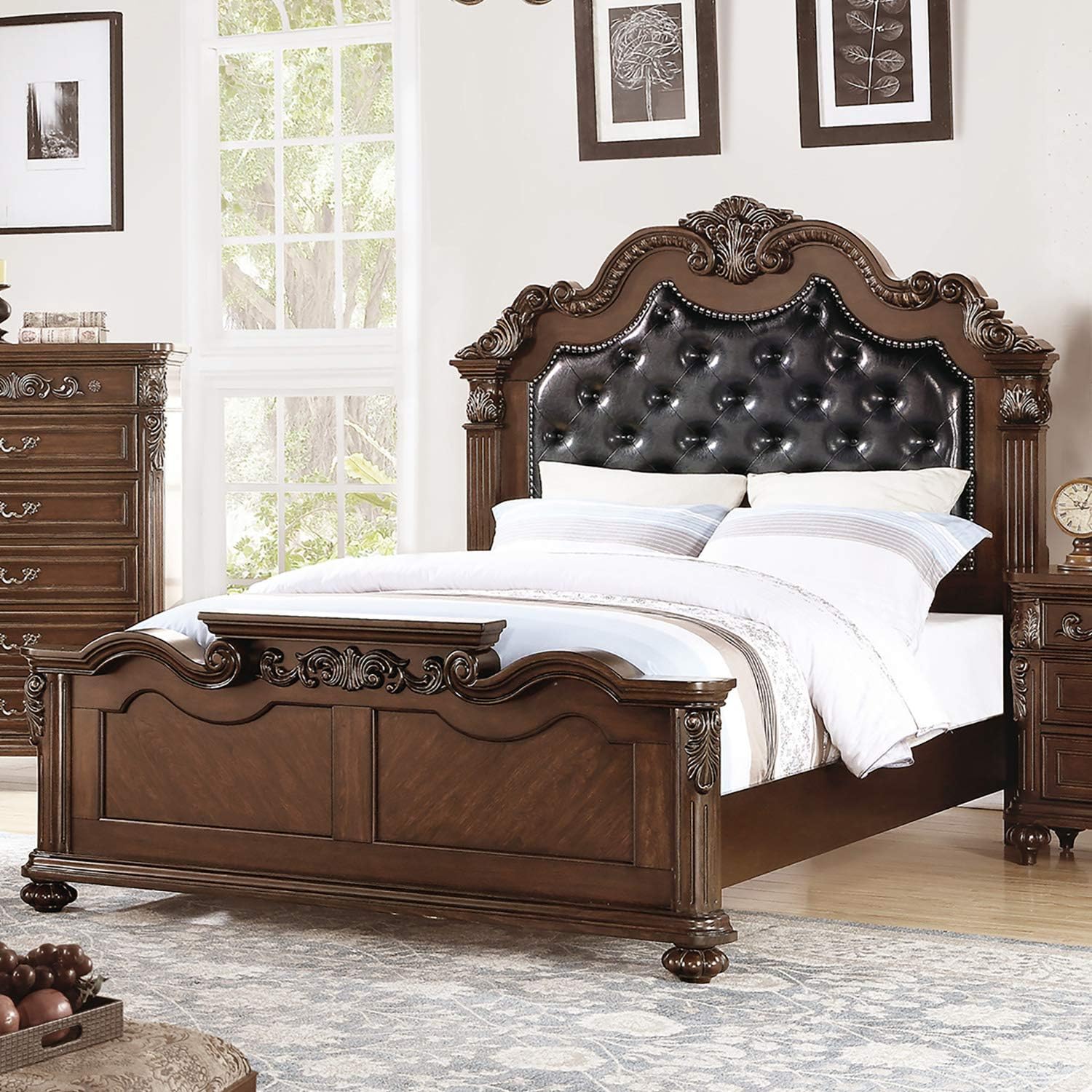 Gorgeous Traditional Antique Cherry Eastern King Size Bed Set