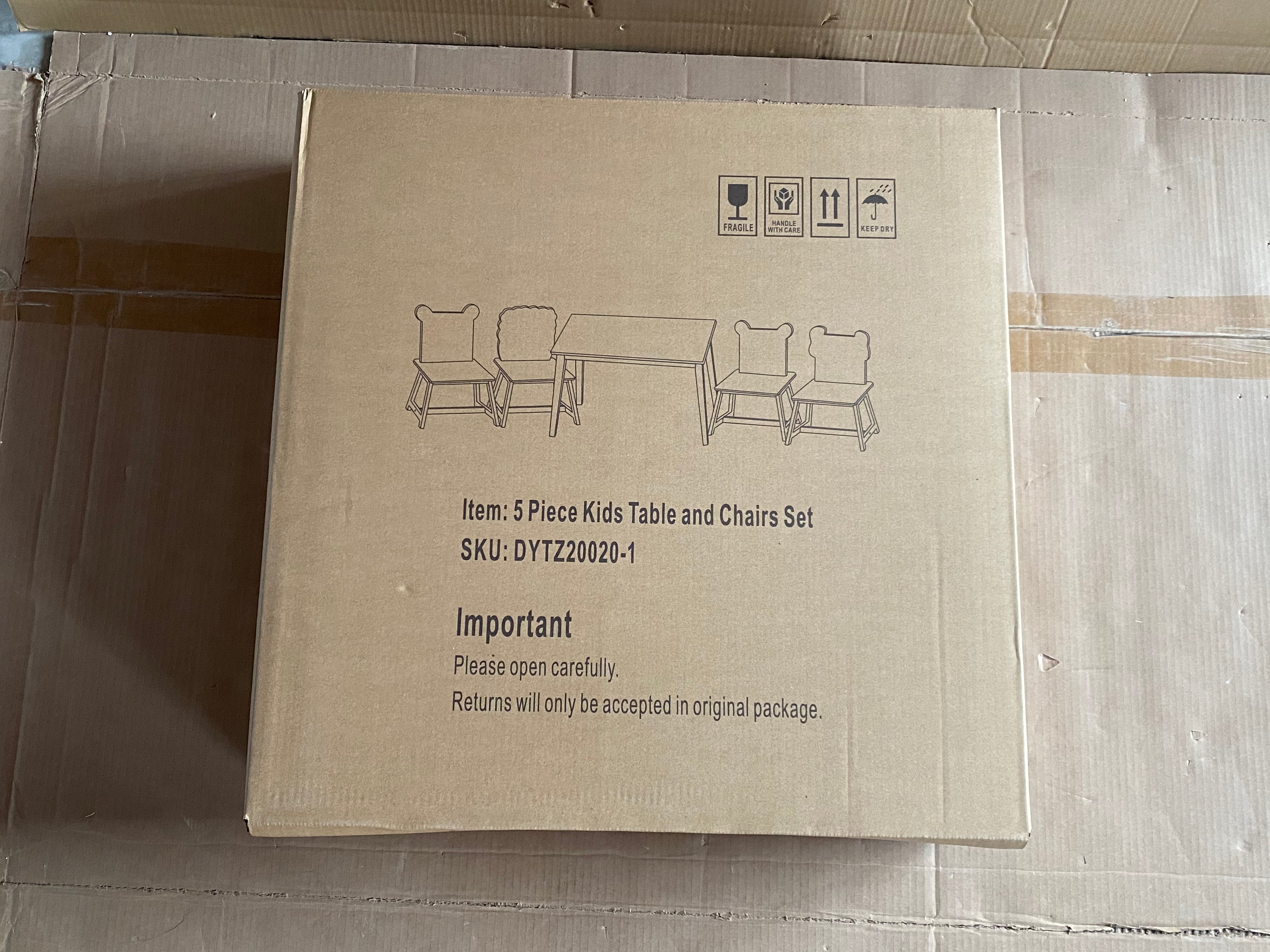 5 Piece Kiddy Table and Chair Set