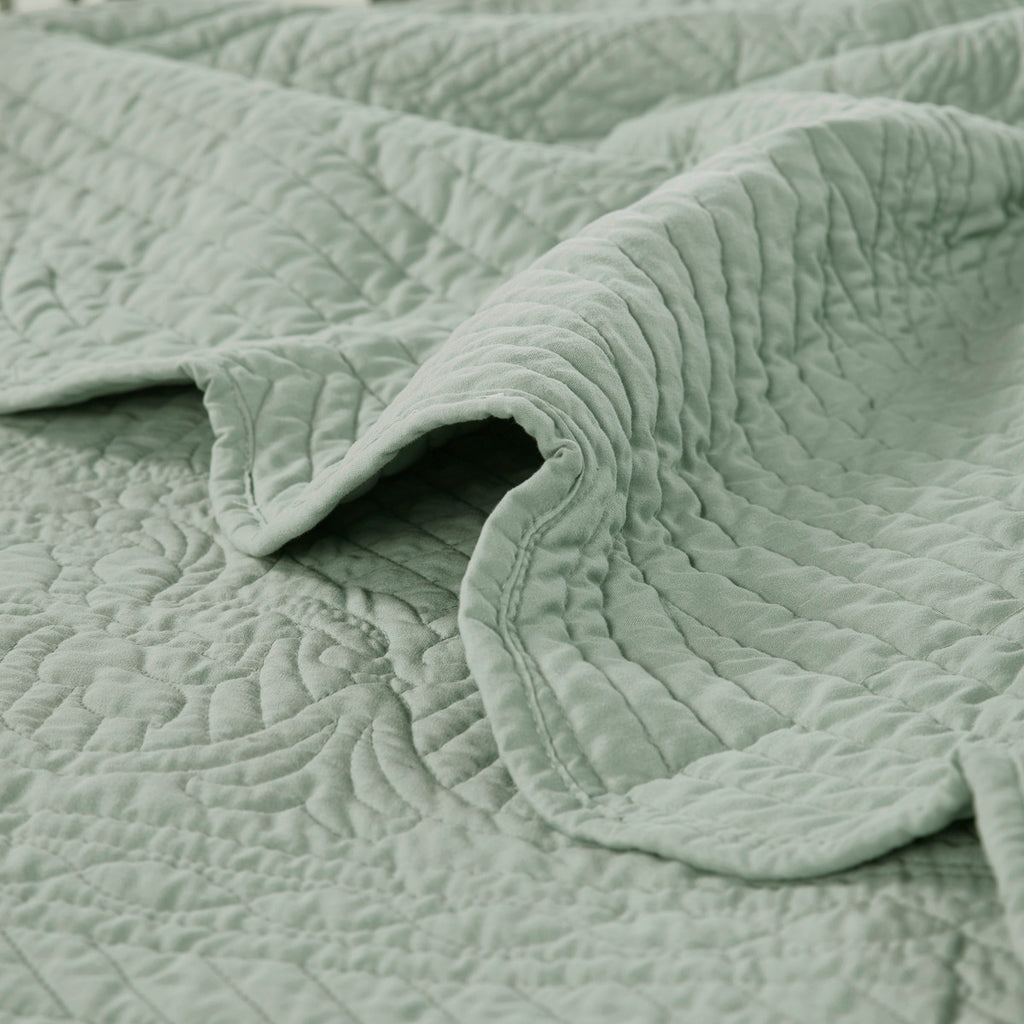 6 Piece Reversible Scalloped Edge Daybed Cover Set