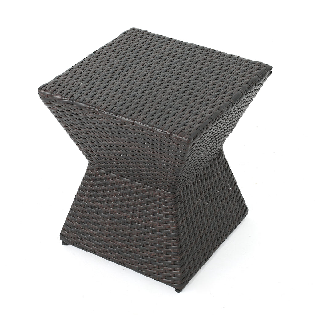 Calhoun 16 Outdoor Wicker End Table