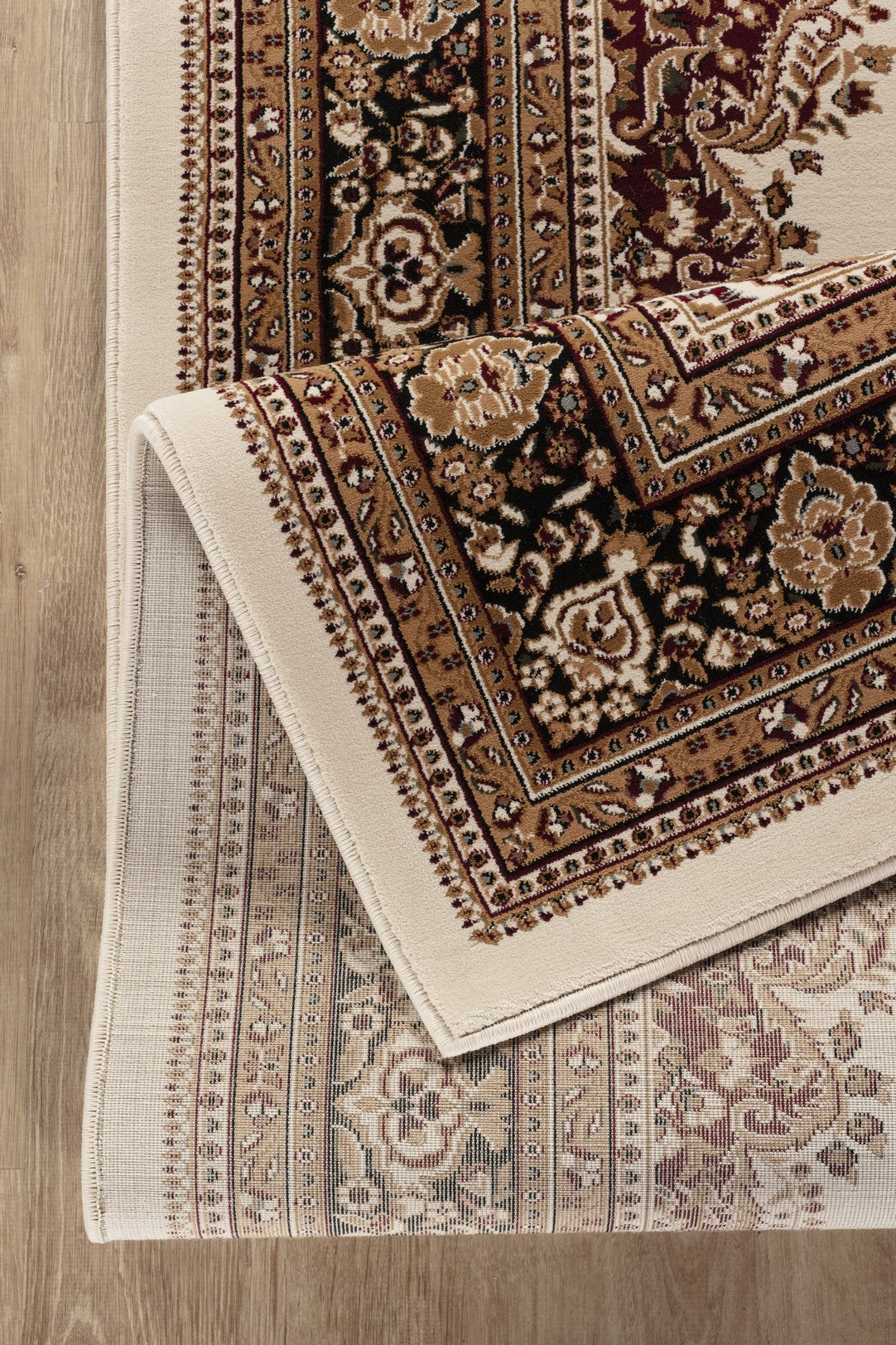 Manchester GC_HER5006 Traditional Medallion Rug