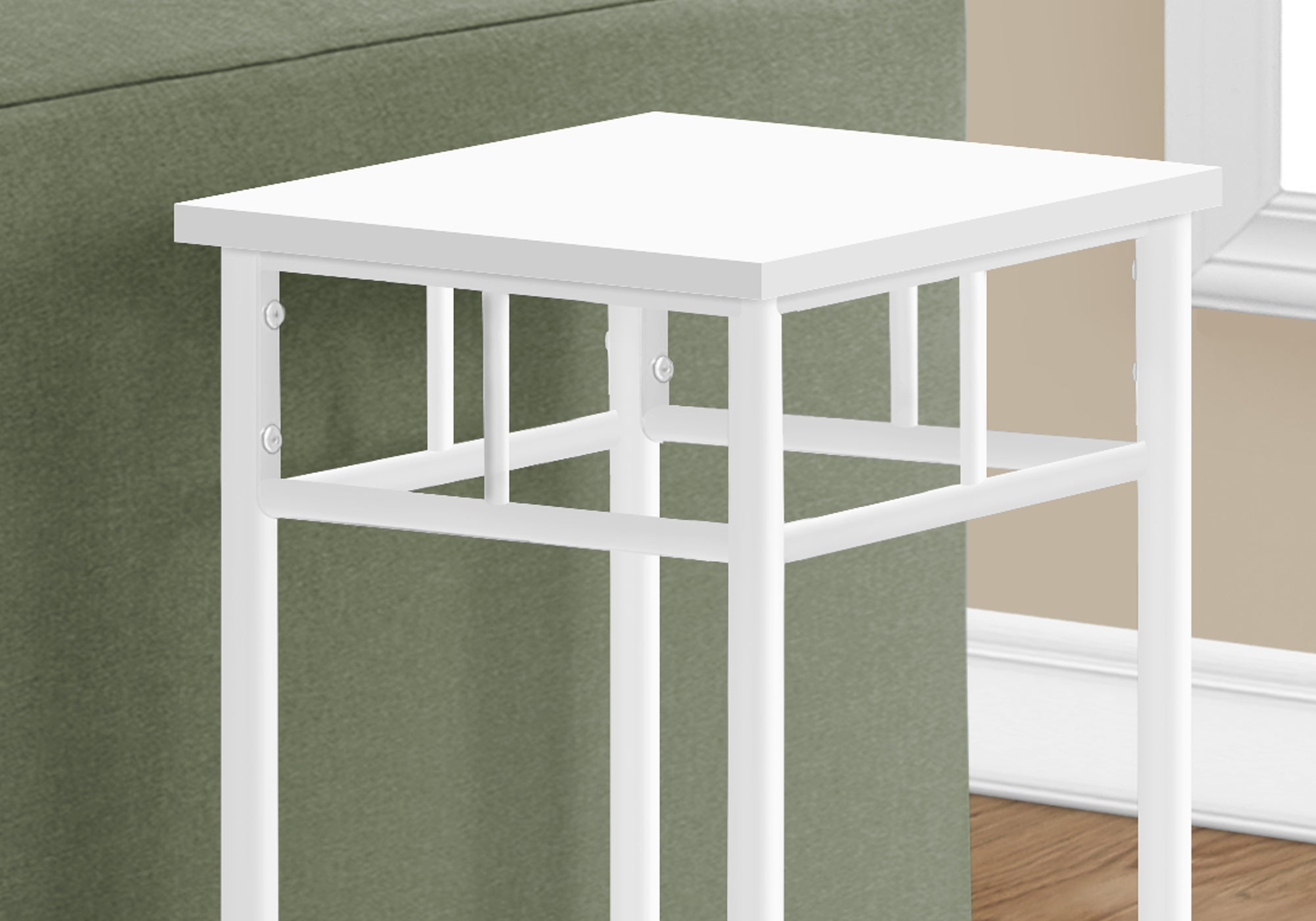 Accent Table: Stylish Side and End Table