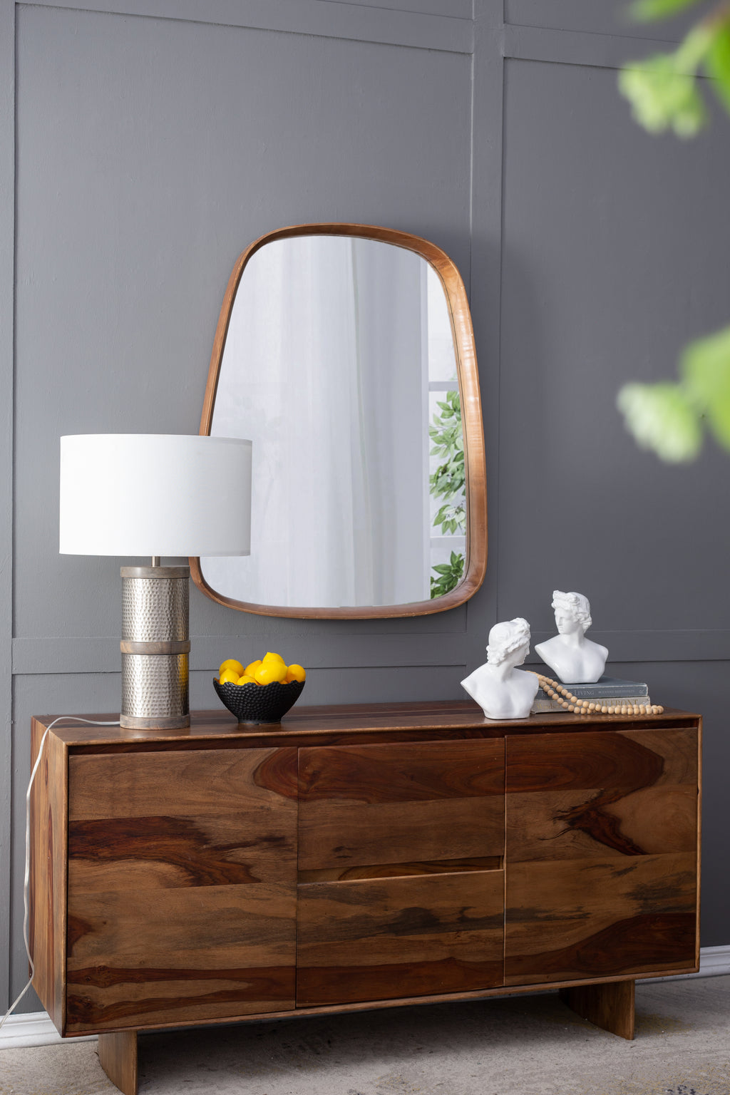 Hammered Iron Table Lamp with Mango Wood