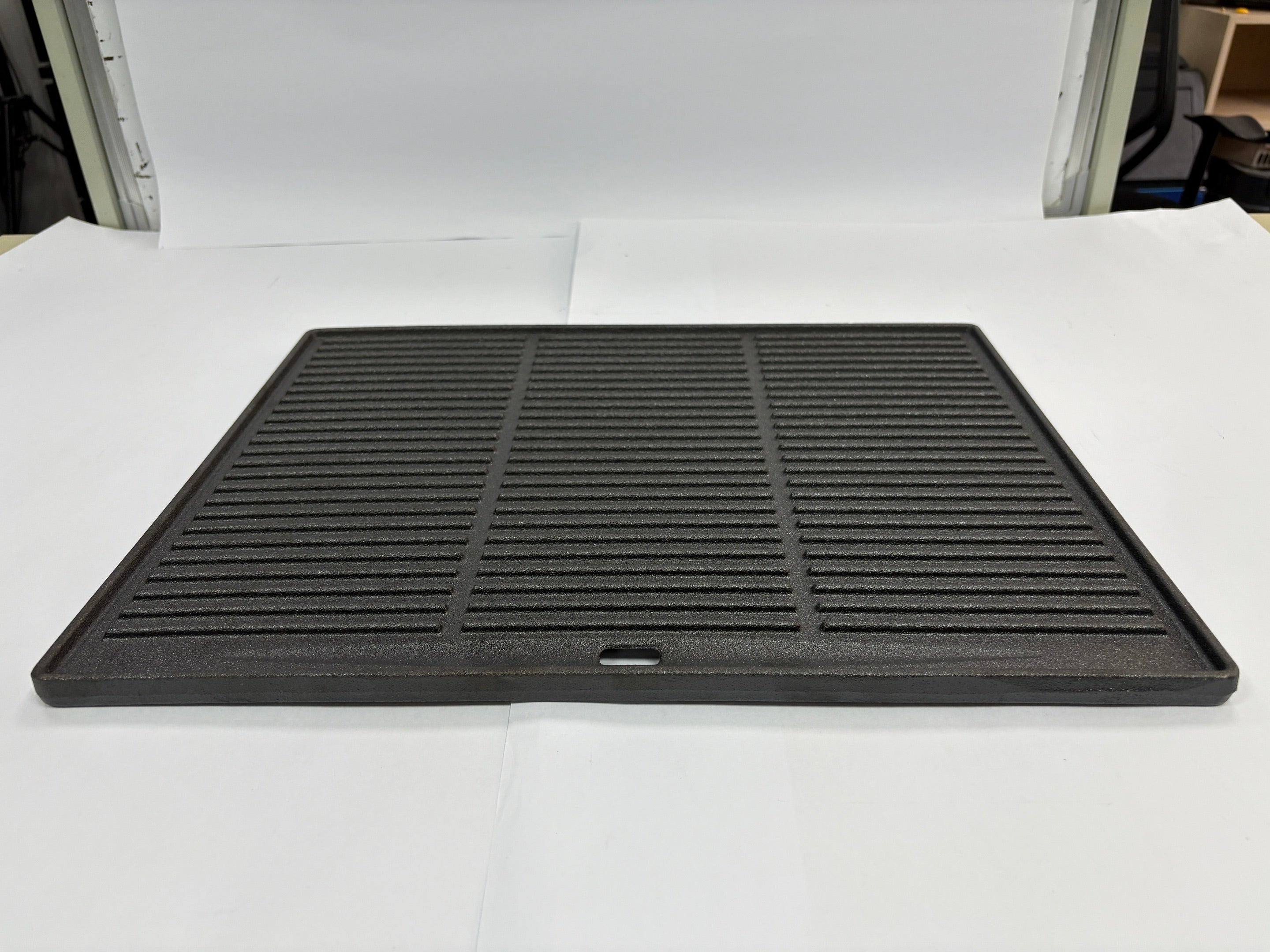 NL-4B02-CMP Square Cast Iron Griddle Pan Reversible Grill