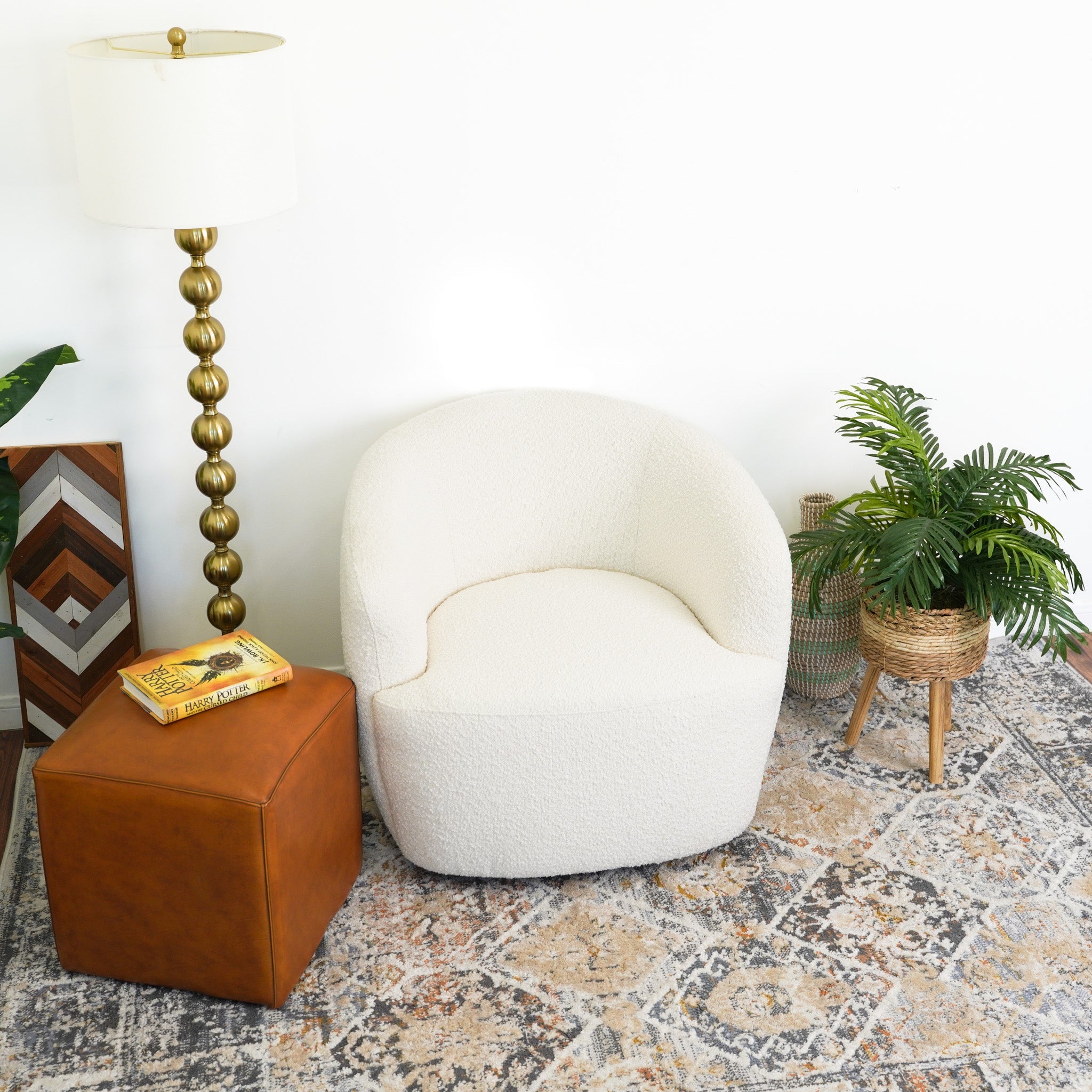Mina Accent Chair