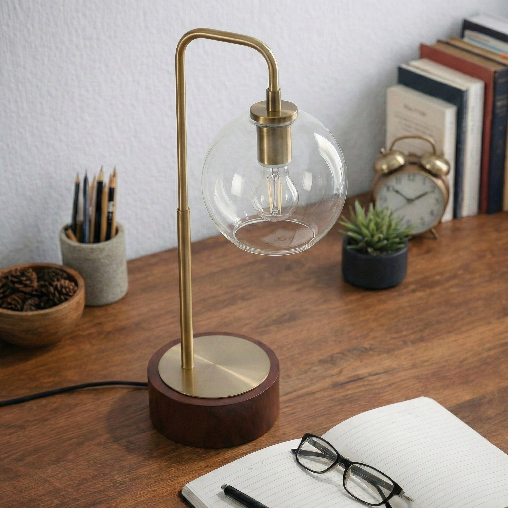 Modern Classic Desk Lamp