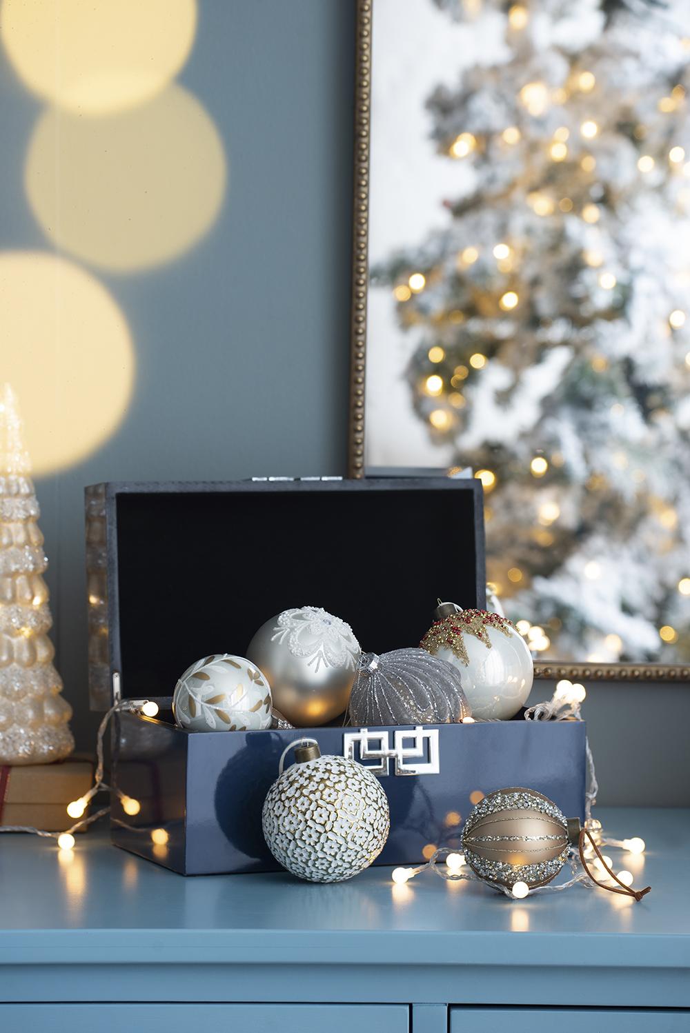 D3" Christmas Ball Ornaments - Set of 12