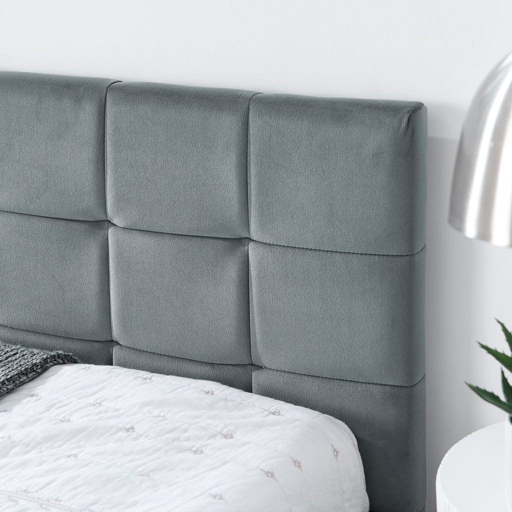 Queen Size Upholstered Tufted Bed Frame