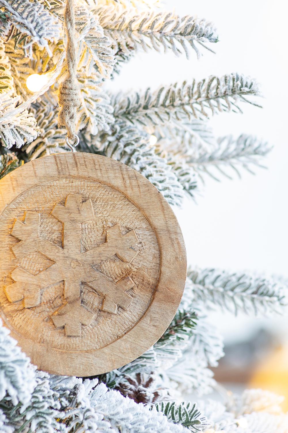 6" x 6" Wooden Hanging Circle with Snowflake Cut - Set of 12