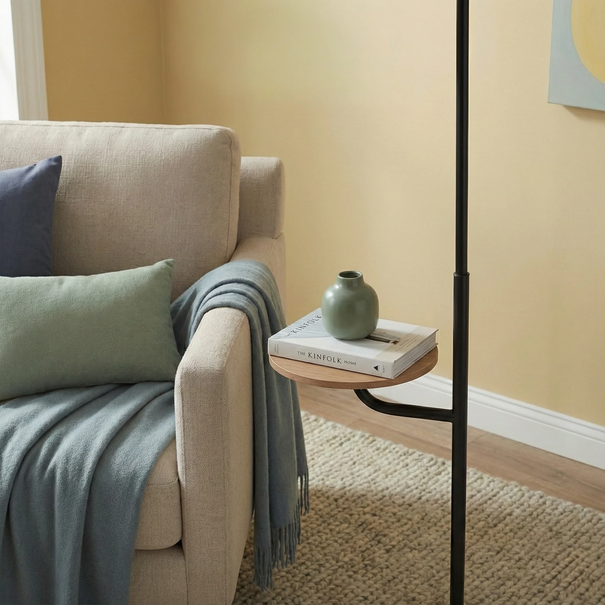 Seoul Black Floor Lamp
