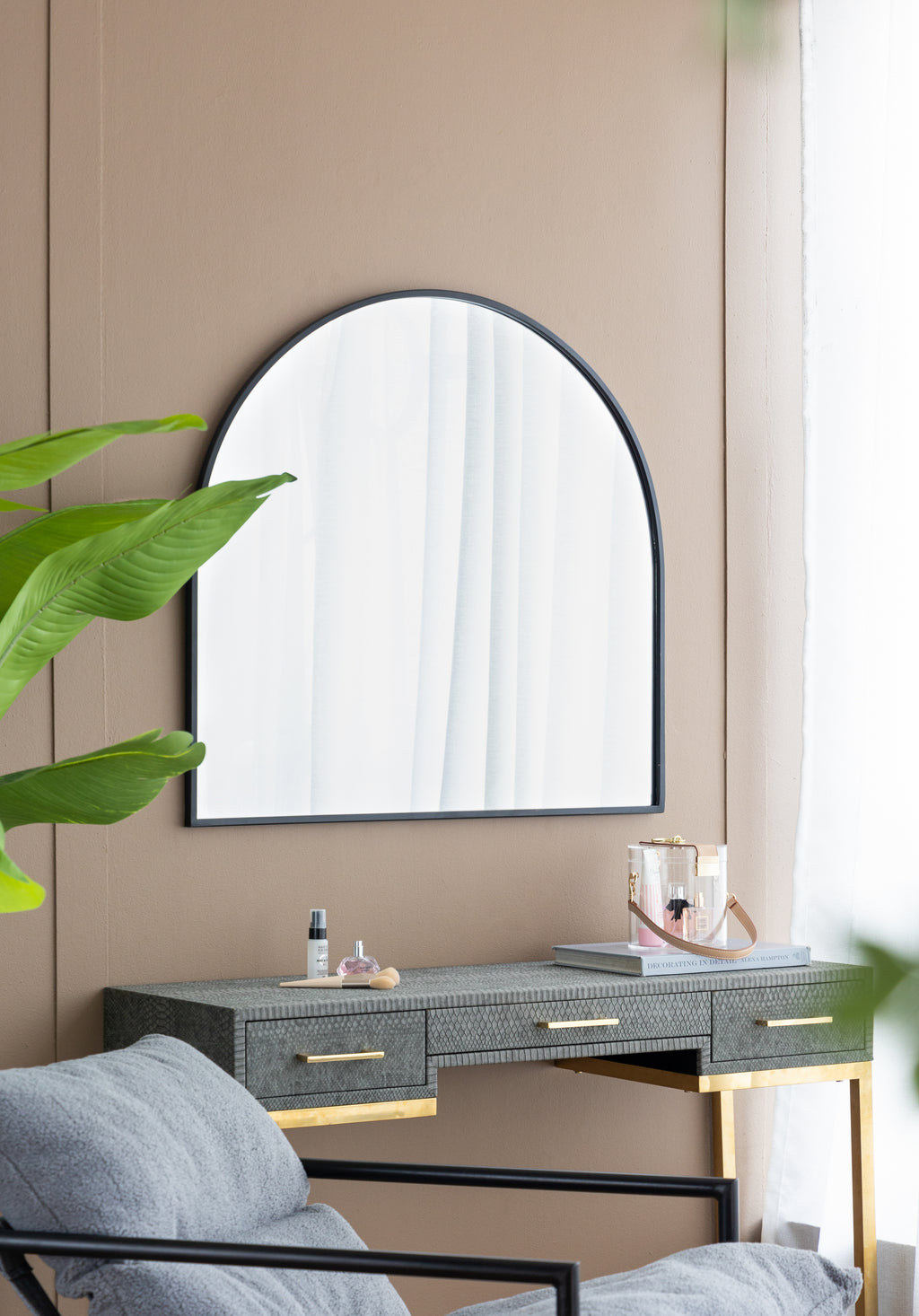 33" x 31" Arched Decorative Accent Mirror