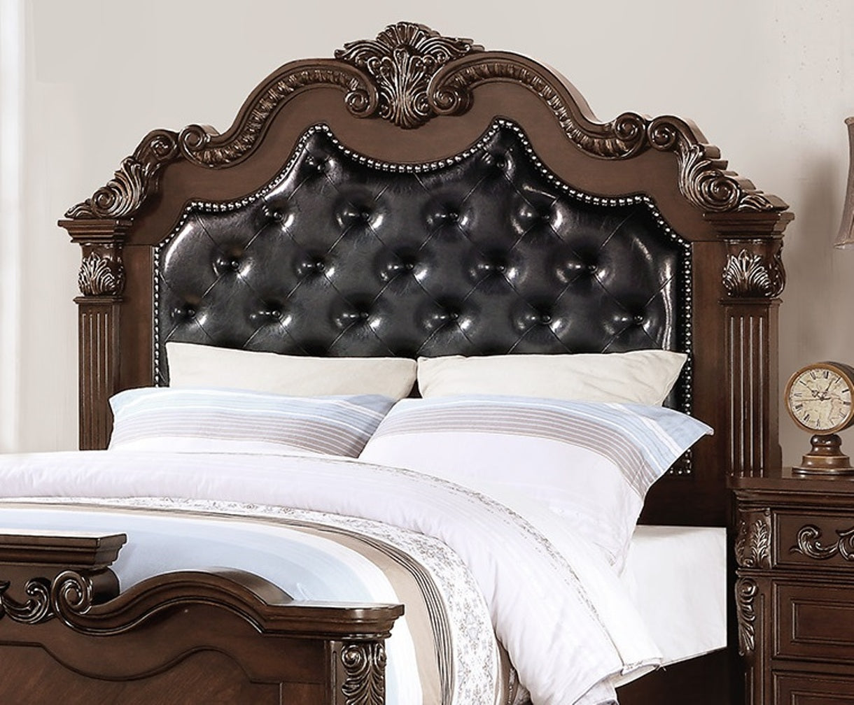 Gorgeous Traditional Antique Cherry Eastern King Size Bed Set