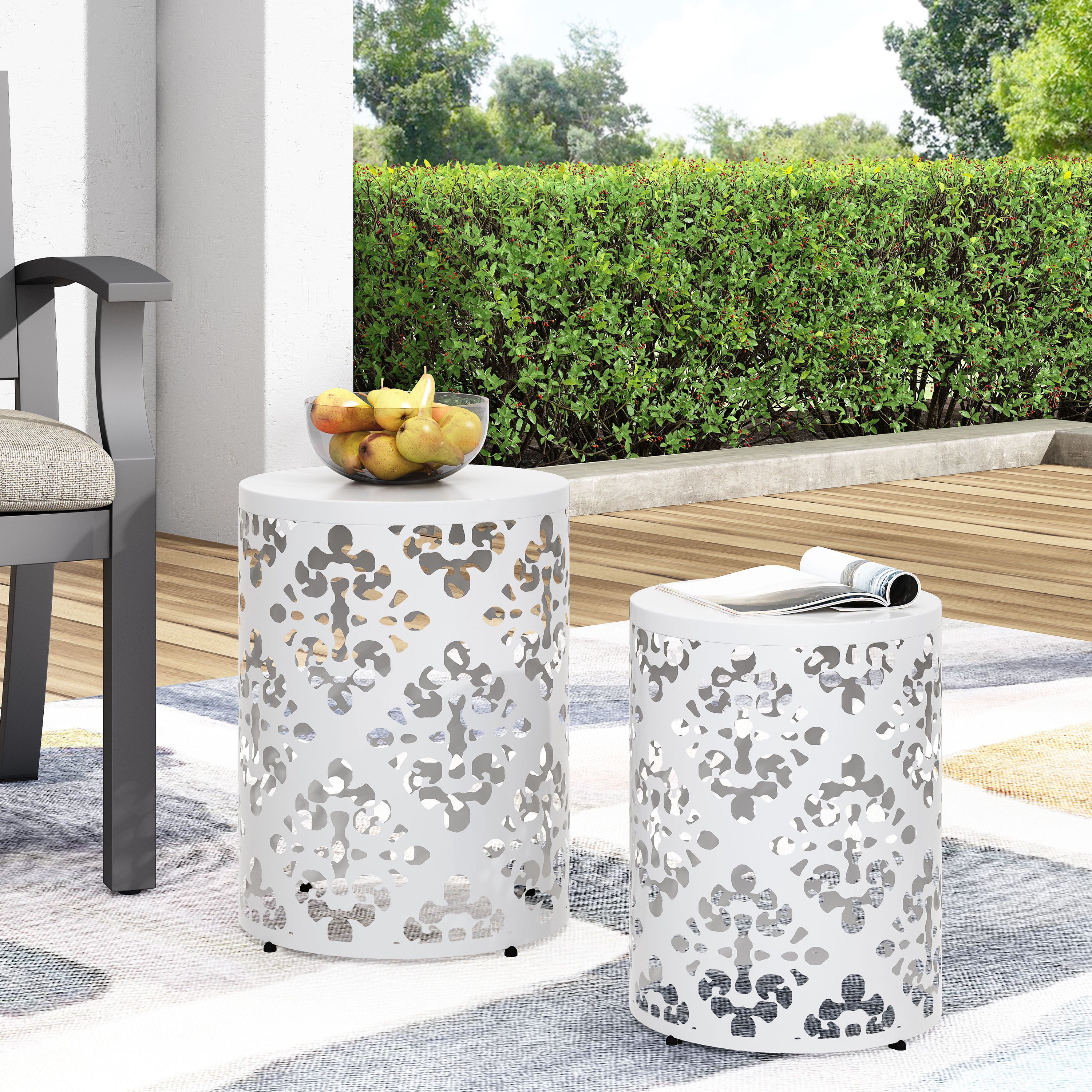 Metal Set of 2 End Tables
