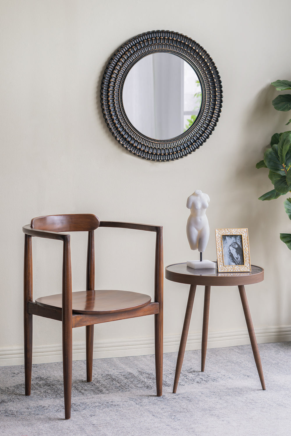 D26.5" Round Accent Mirror