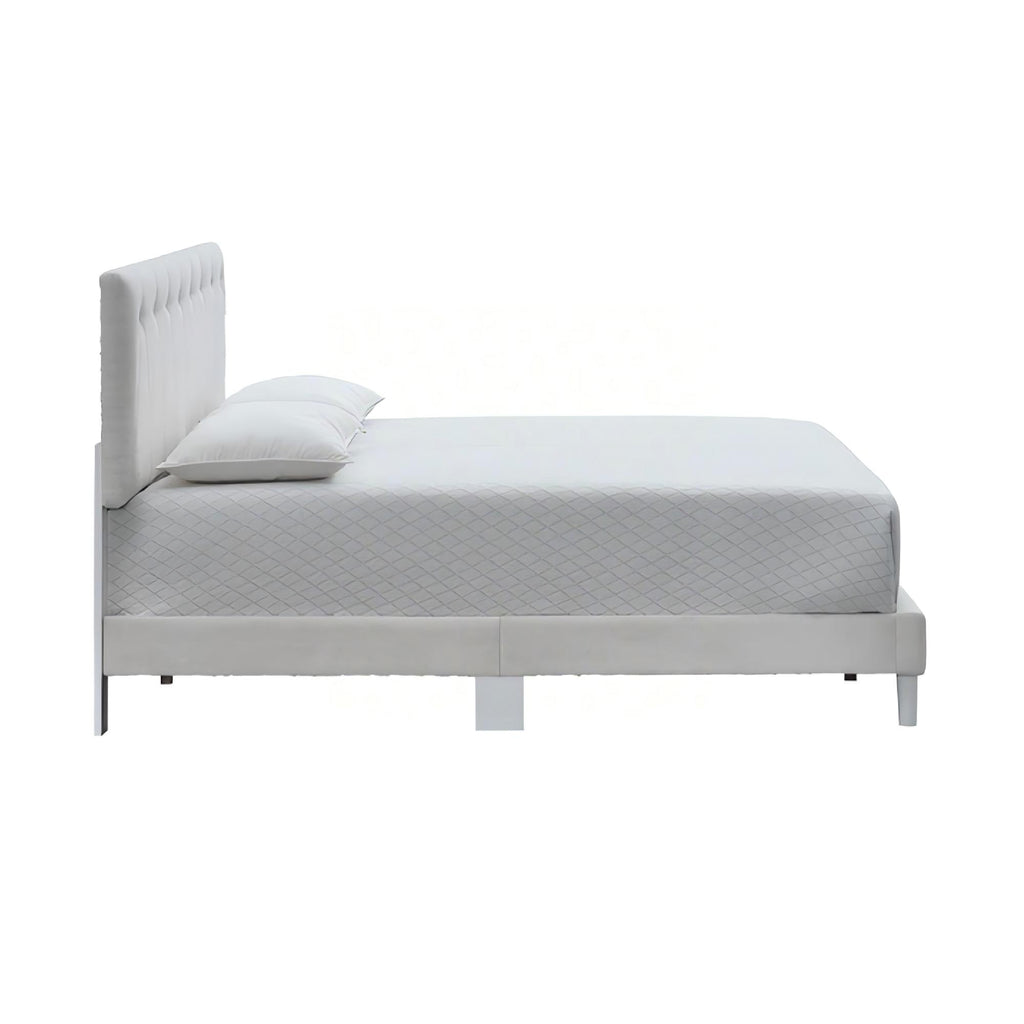 Sinclair G001608-QB-UP Queen Bed in Wheat