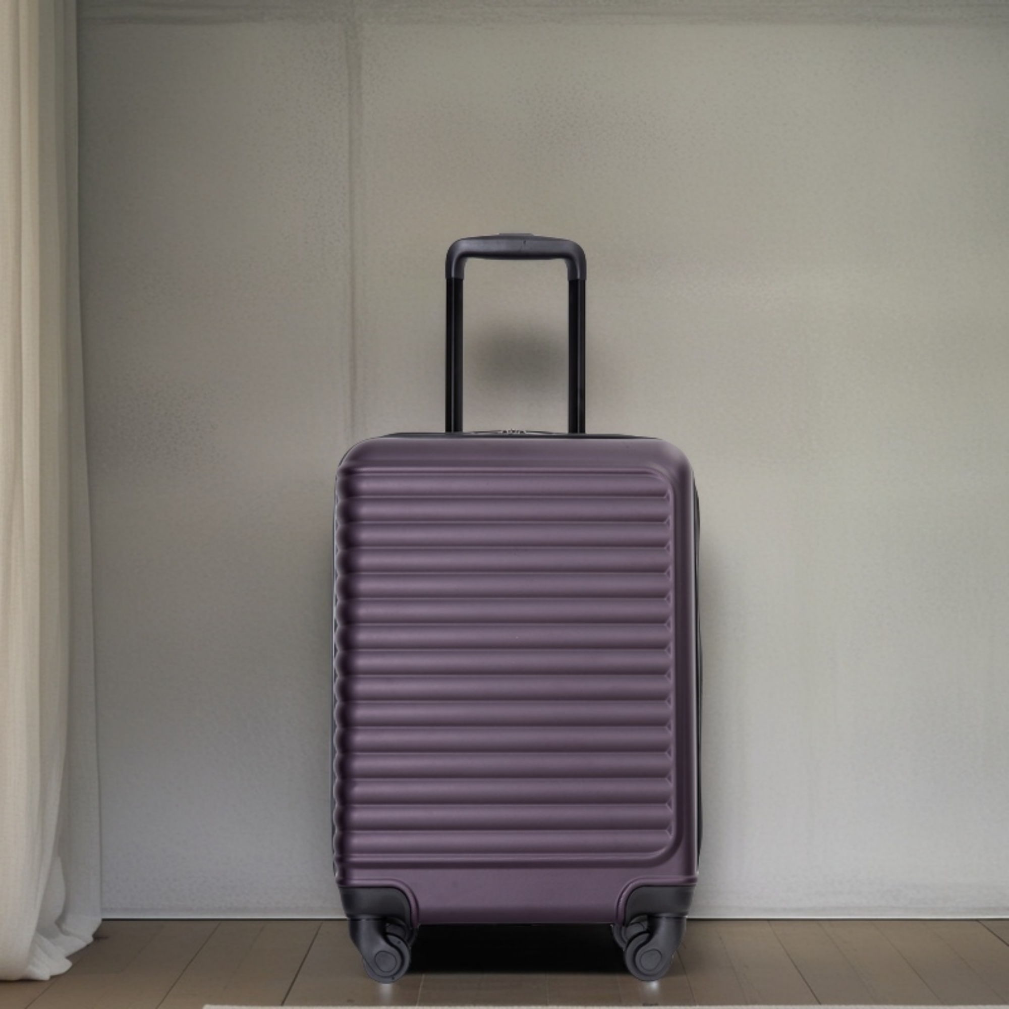 20" Carry-On Lightweight Hardside Luggage with Spinner Wheels